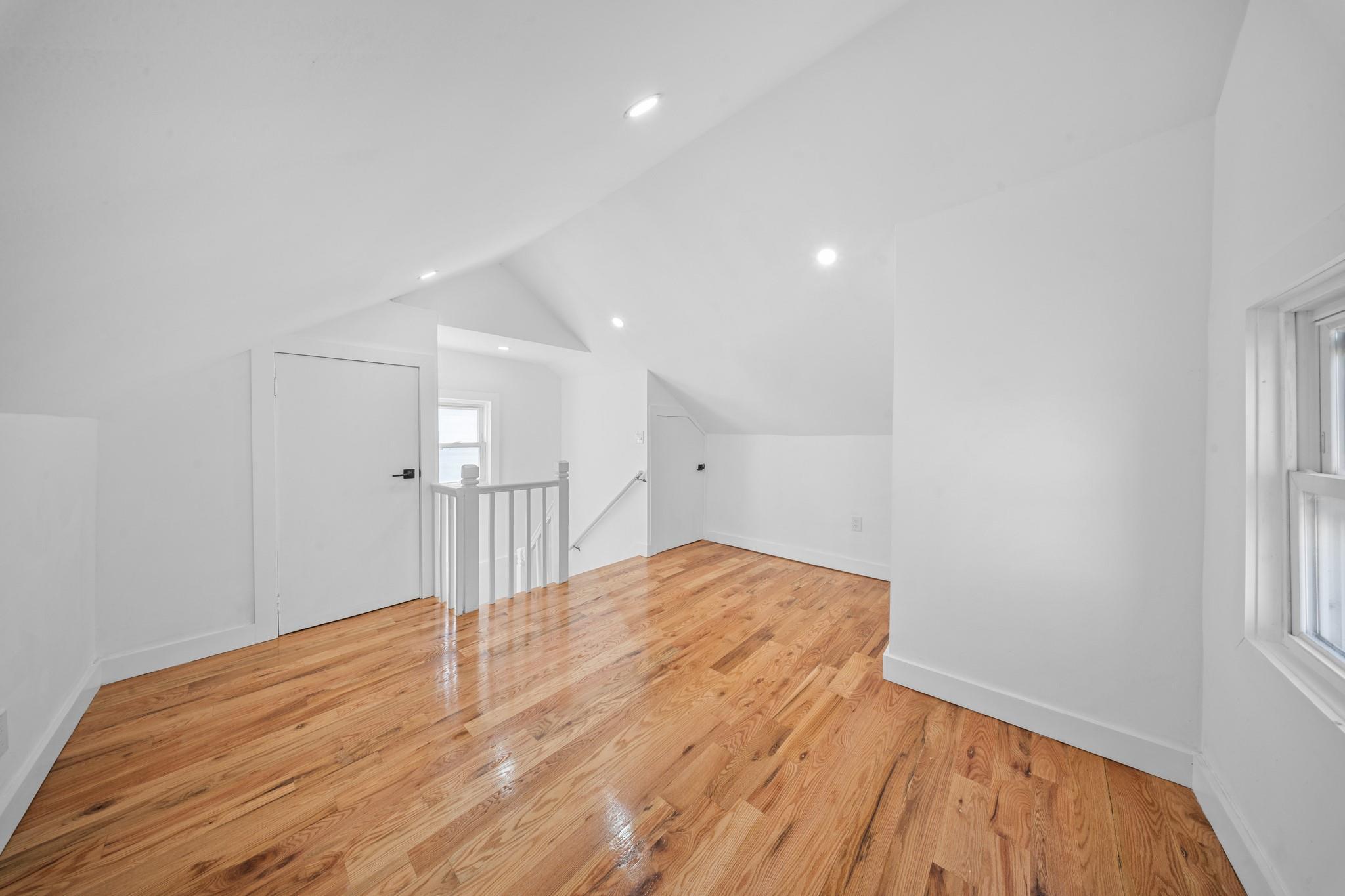 Single Family 140 Street  Queens, NY 11436, MLS-842128-8
