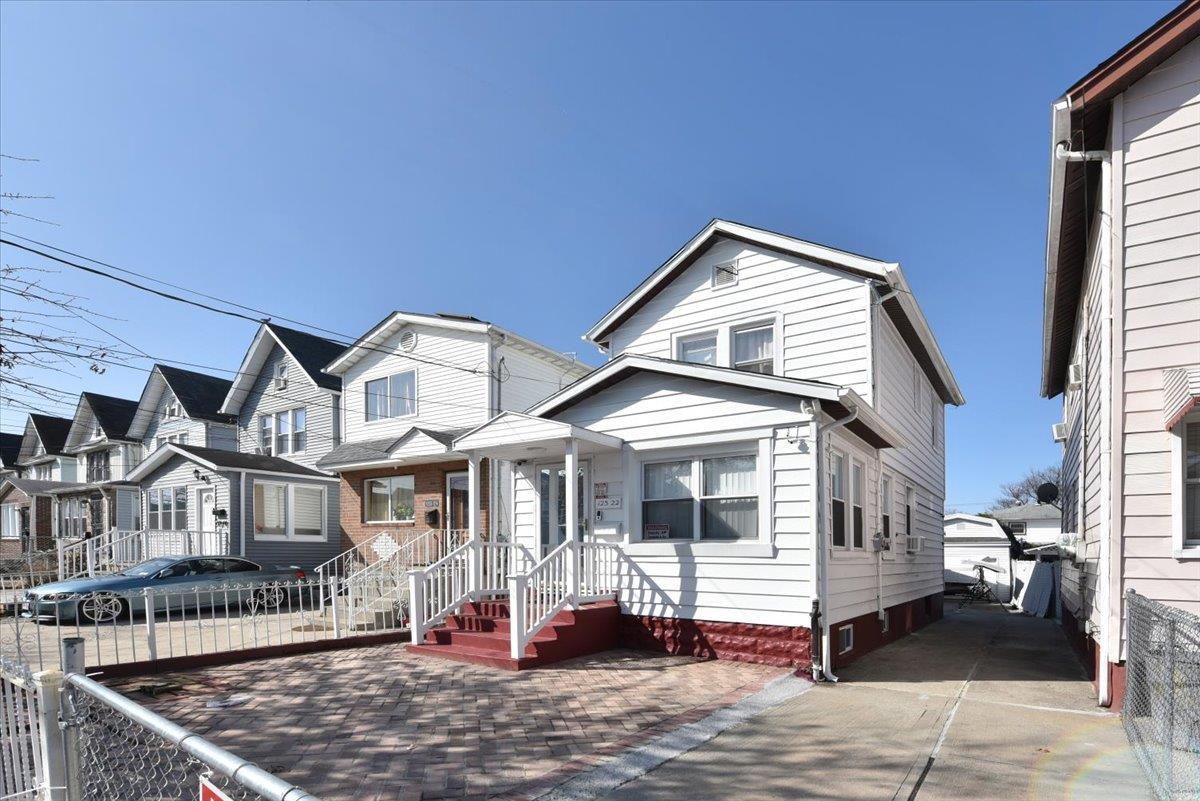 Single Family 146th  Queens, NY 11436, MLS-842161-5