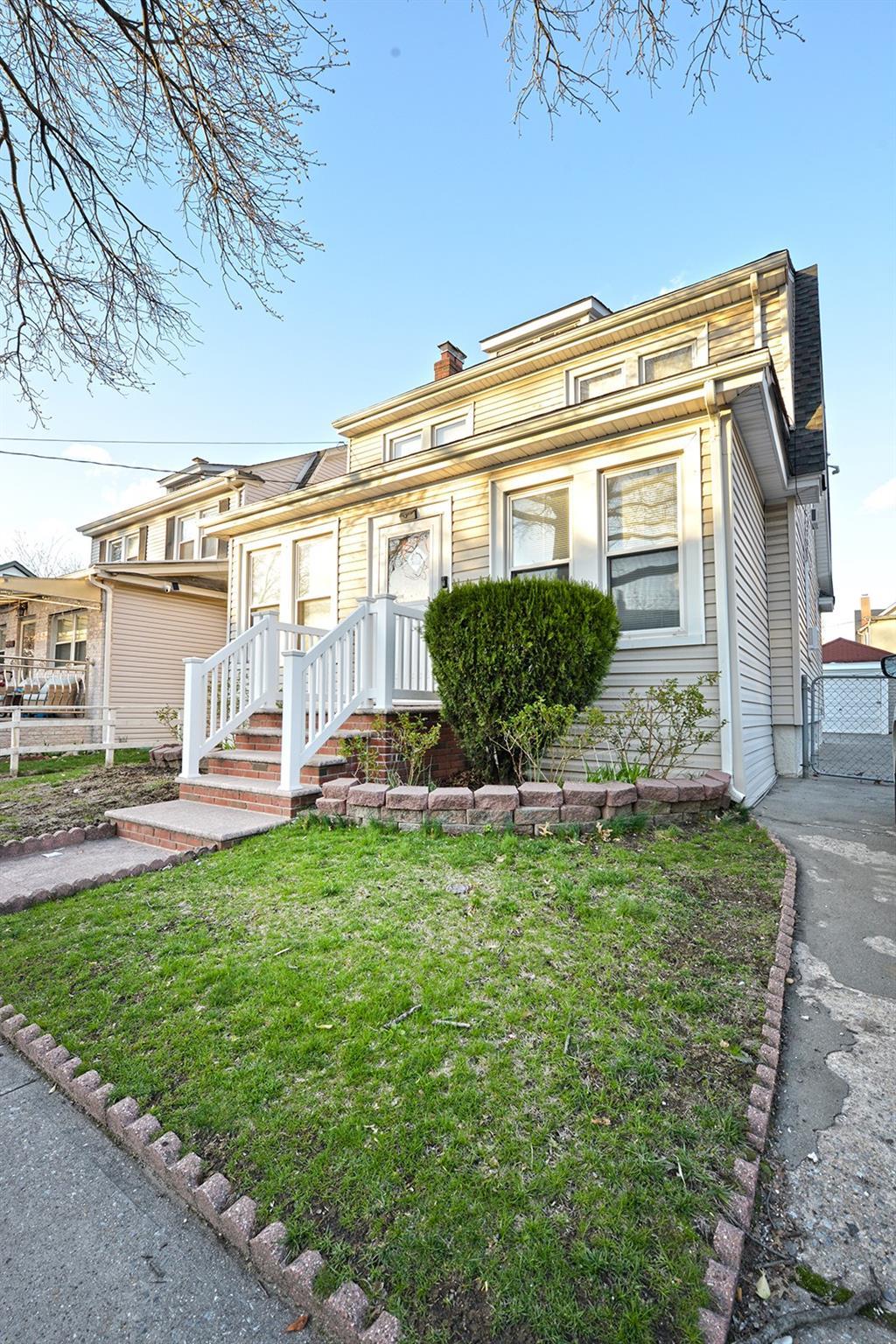 Single Family Springfield  Queens, NY 11428, MLS-842215-2