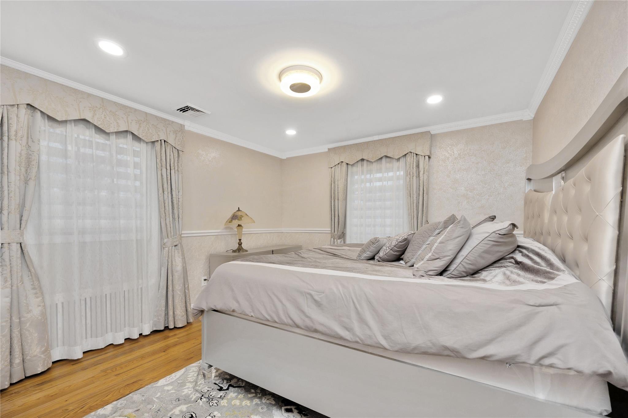 Single Family South End  Nassau County, NY 11598, MLS-842254-18