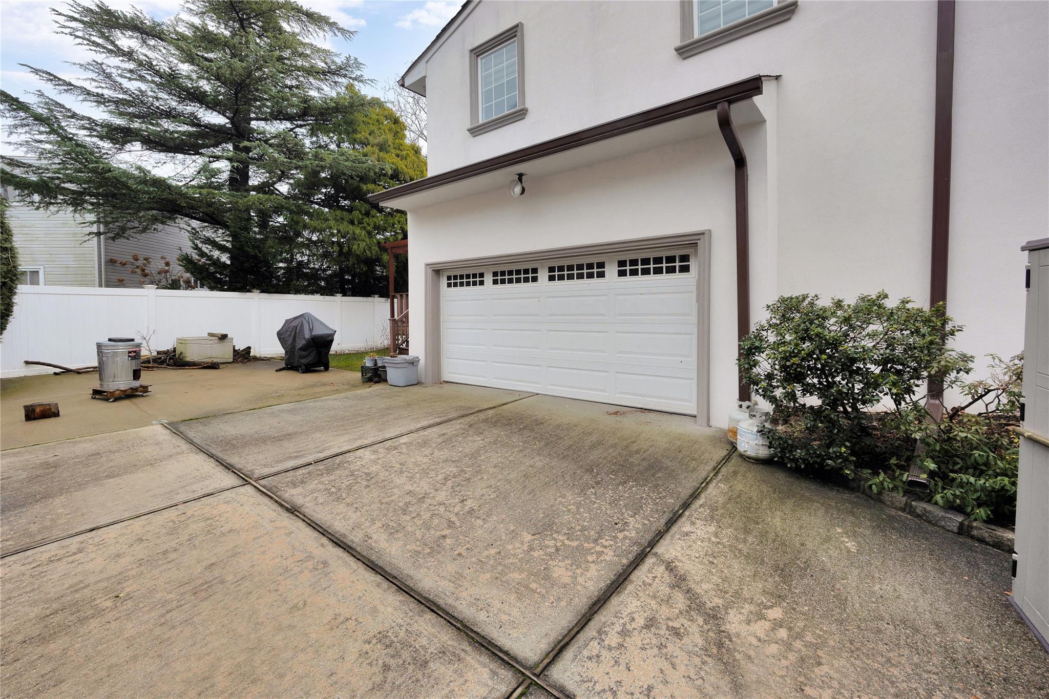 Single Family South End  Nassau County, NY 11598, MLS-842254-6