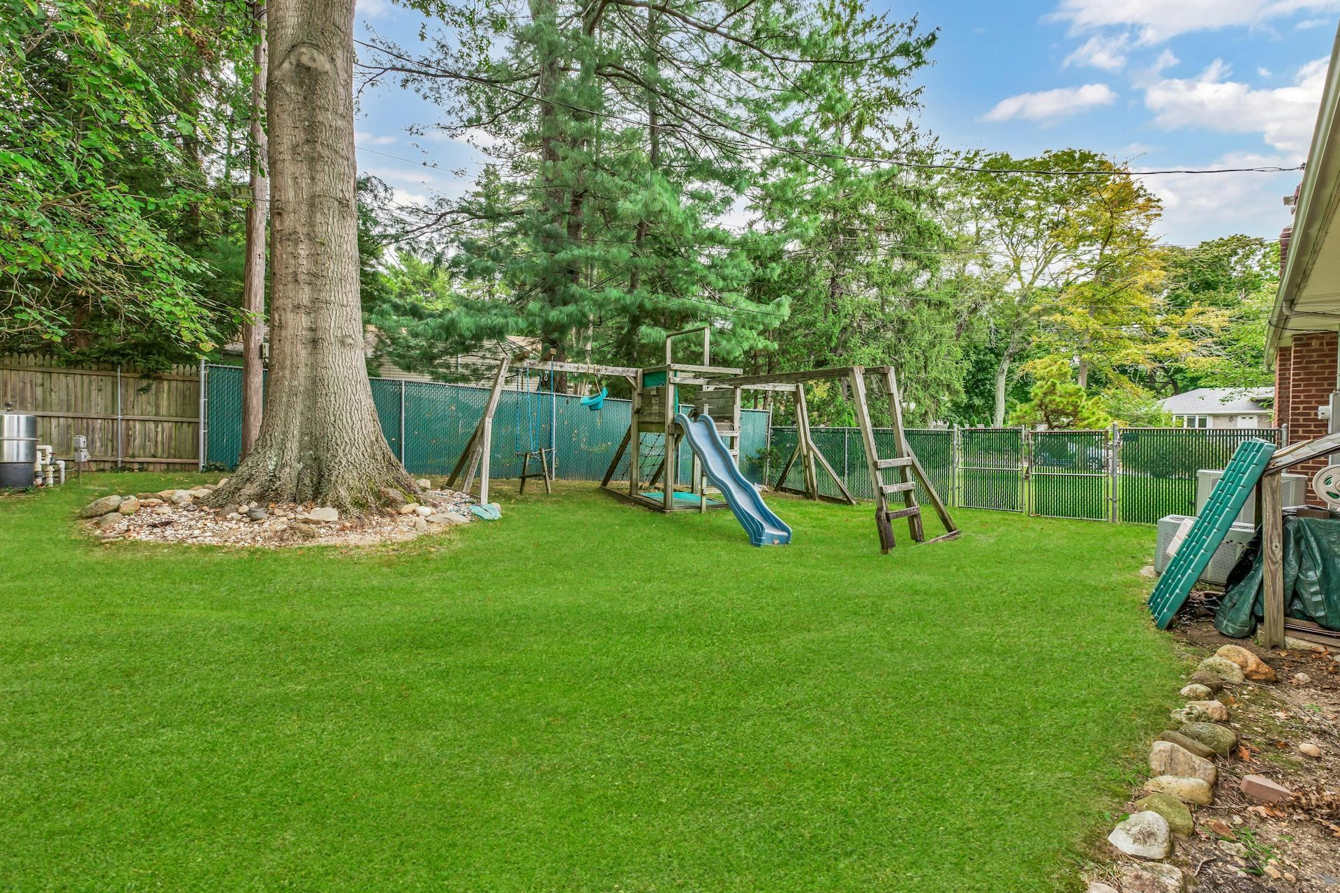 Single Family Viola  Nassau County, NY 11542, MLS-842263-22