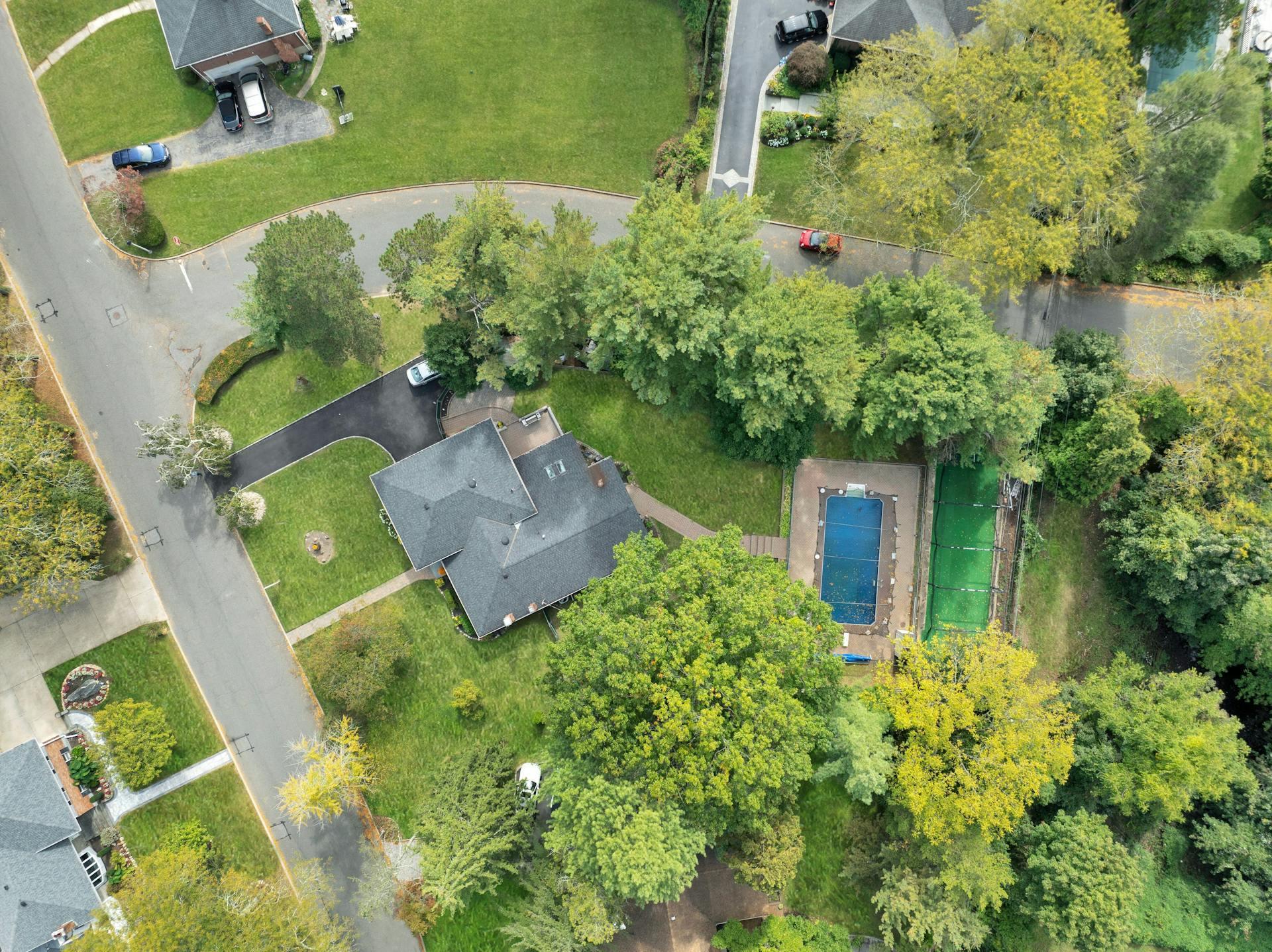 Single Family Viola  Nassau County, NY 11542, MLS-842263-26