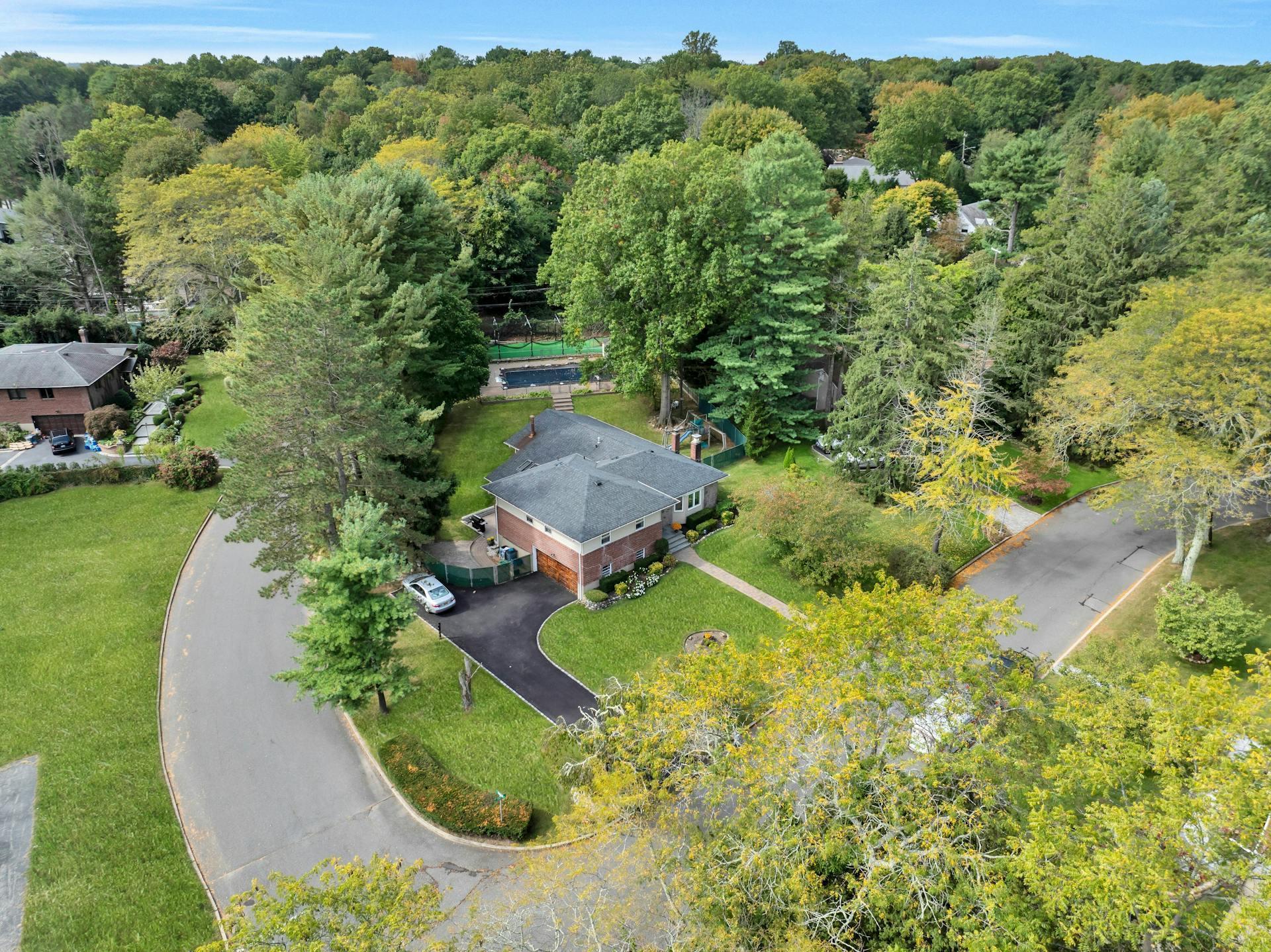 Single Family Viola  Nassau County, NY 11542, MLS-842263-3