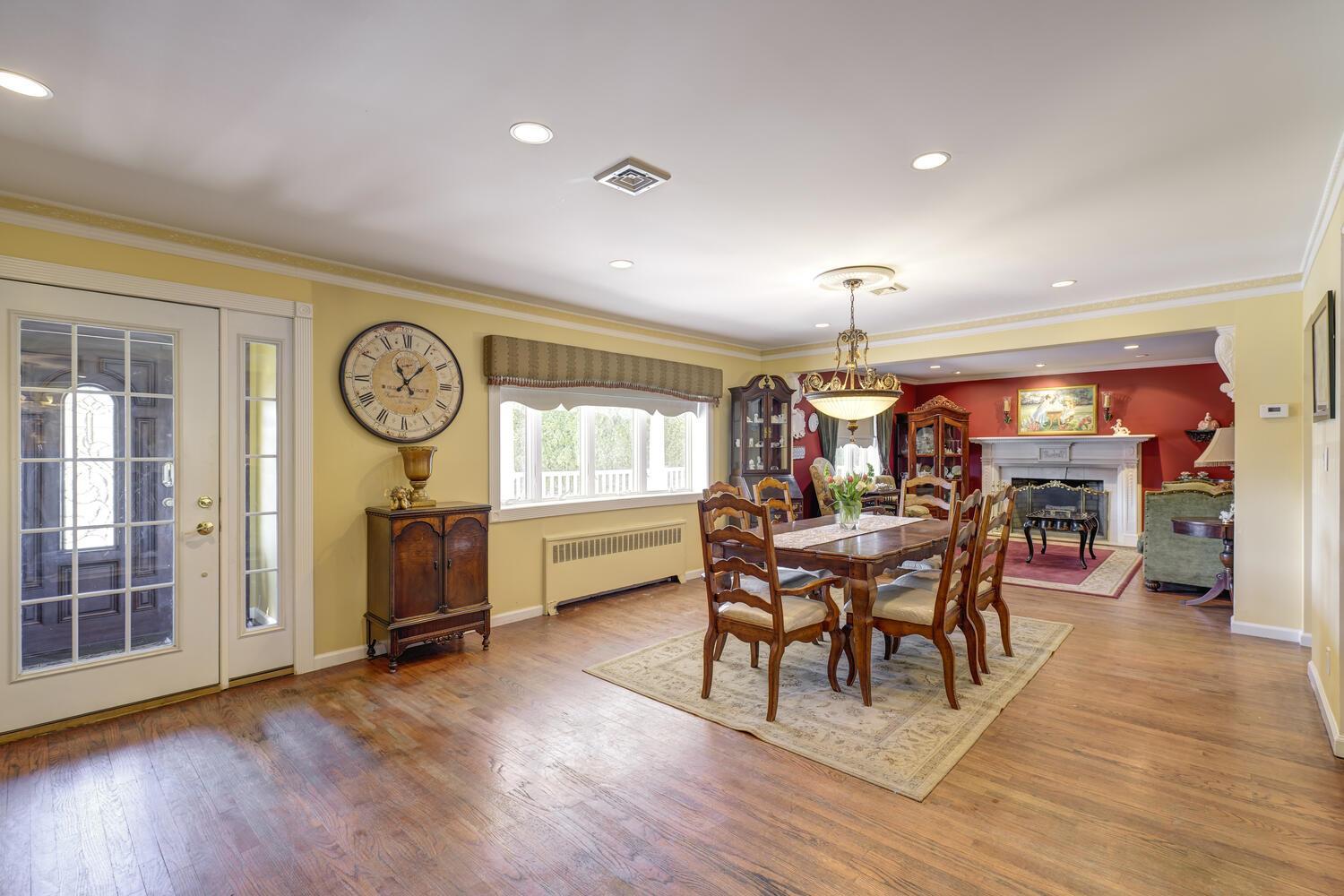 Single Family Maple  Nassau County, NY 11040, MLS-842312-6