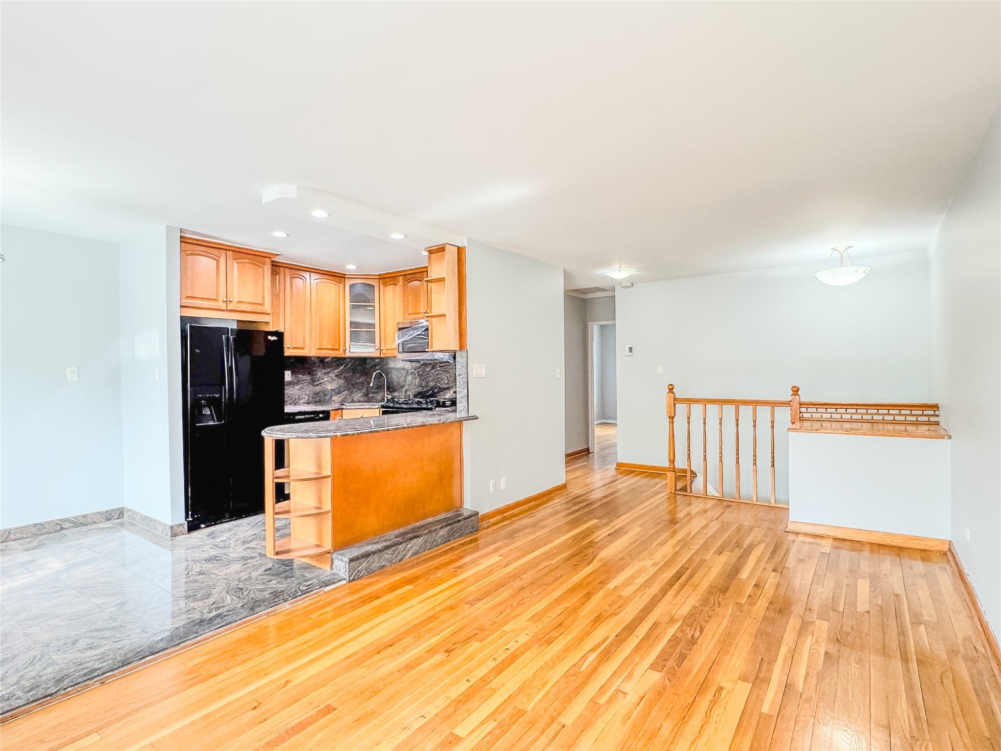 Single Family 7th  Queens, NY 11357, MLS-842324-11