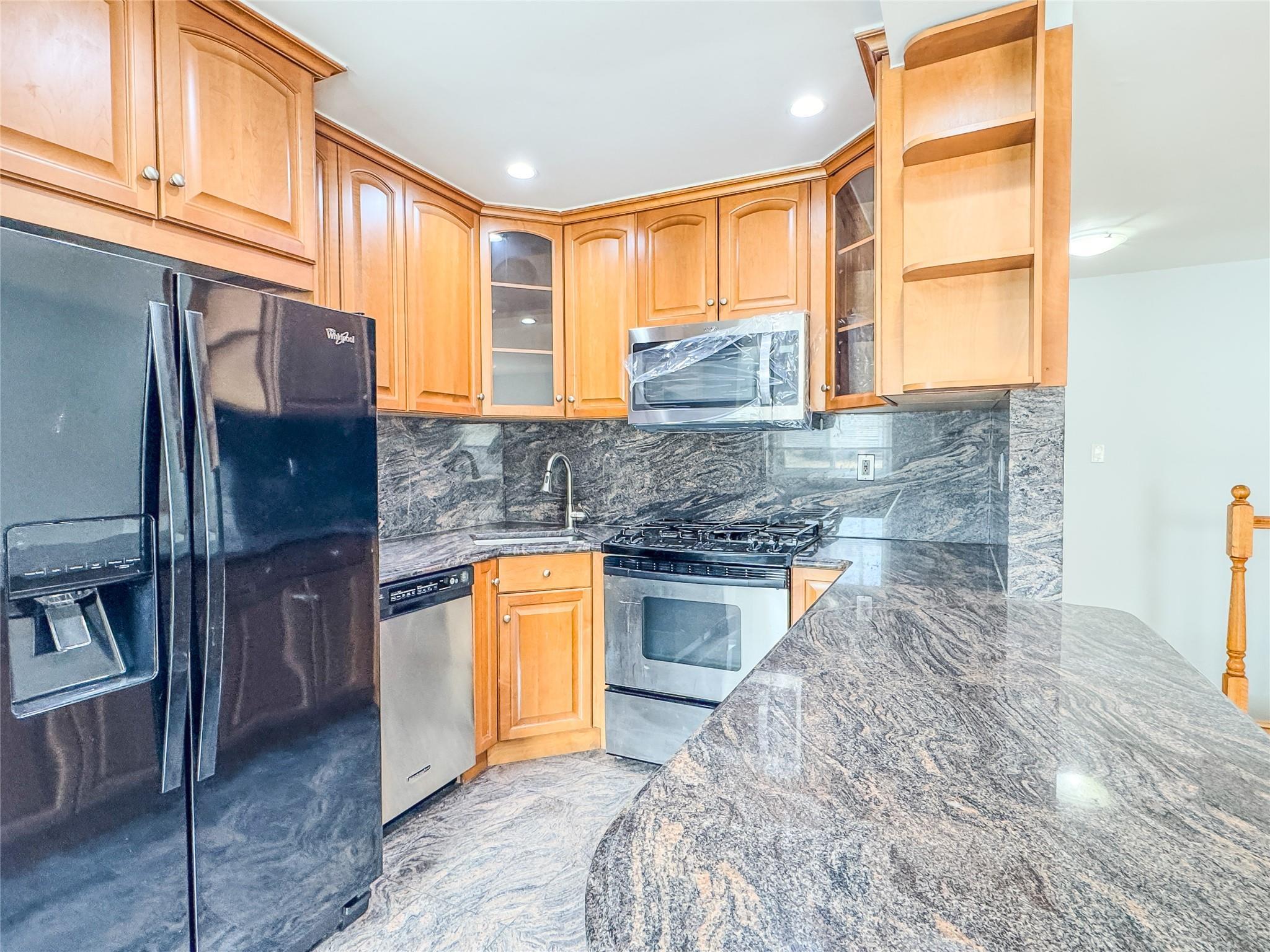 Single Family 7th  Queens, NY 11357, MLS-842324-12