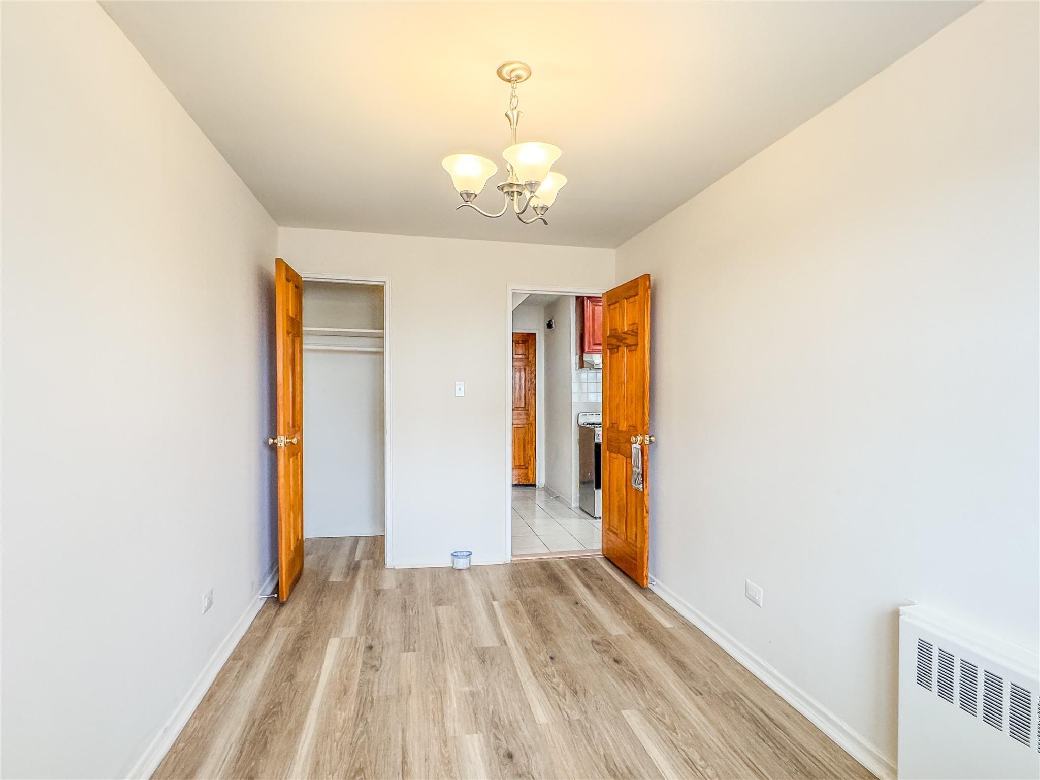 Single Family 7th  Queens, NY 11357, MLS-842324-7