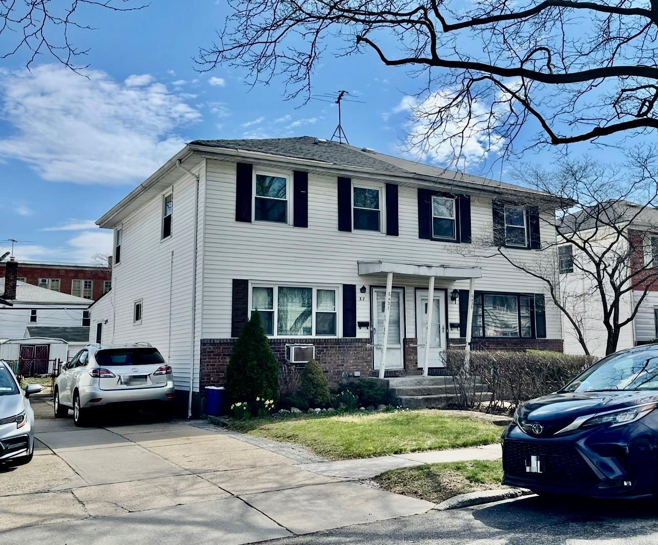 Single Family 217  Queens, NY 11364, MLS-842346-2