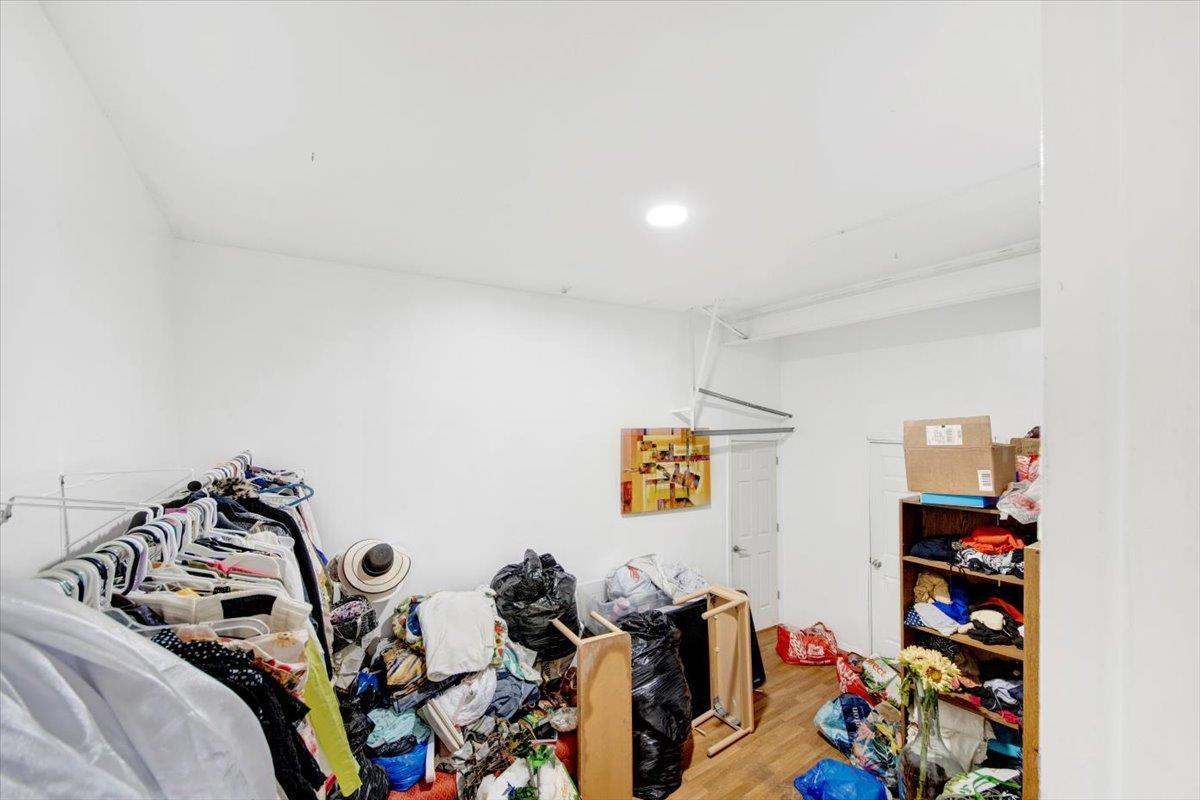 Single Family Commonwealth  Westchester County, NY 10550, MLS-842348-37
