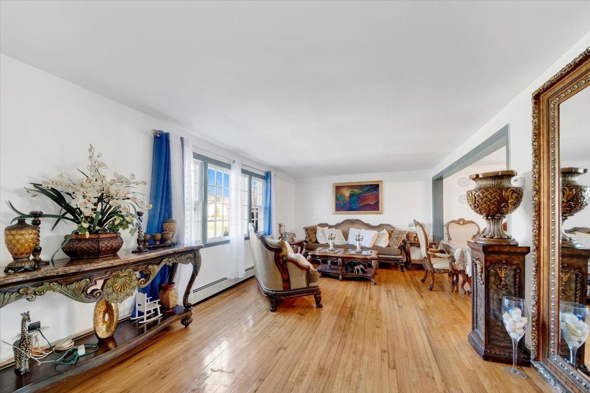 Single Family Commonwealth  Westchester County, NY 10550, MLS-842348-5