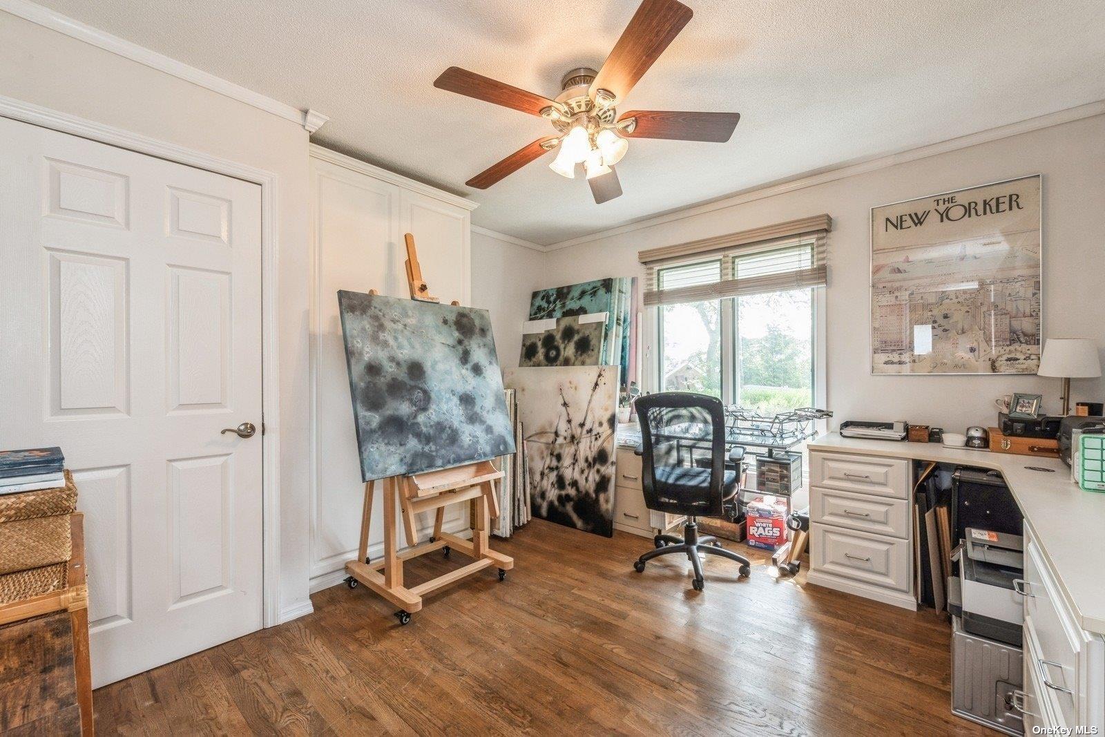 Single Family Court  Suffolk County, NY 11702, MLS-842360-13