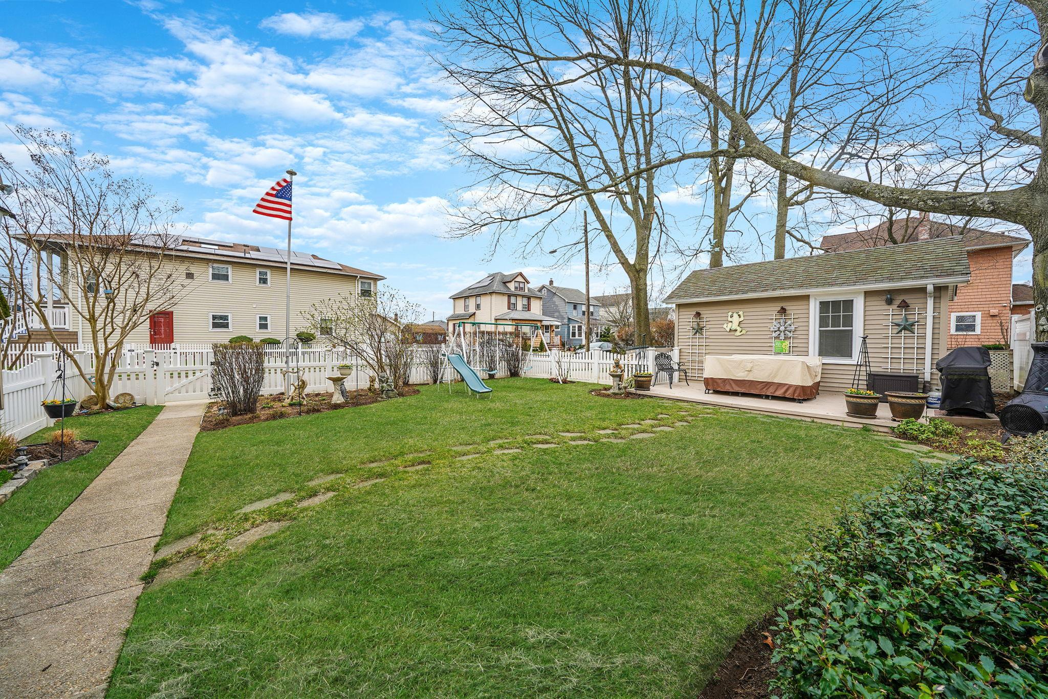 Single Family Scranton  Nassau County, NY 11563, MLS-842365-26