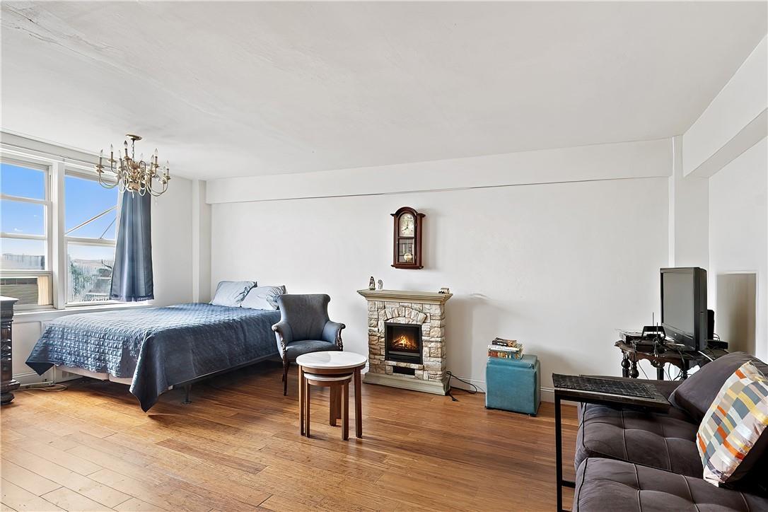 Coop Van Cortlandt Park East  Bronx, NY 10470, MLS-842385-8