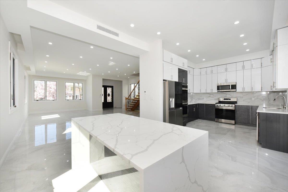 Single Family 173  Queens, NY 11366, MLS-842393-12
