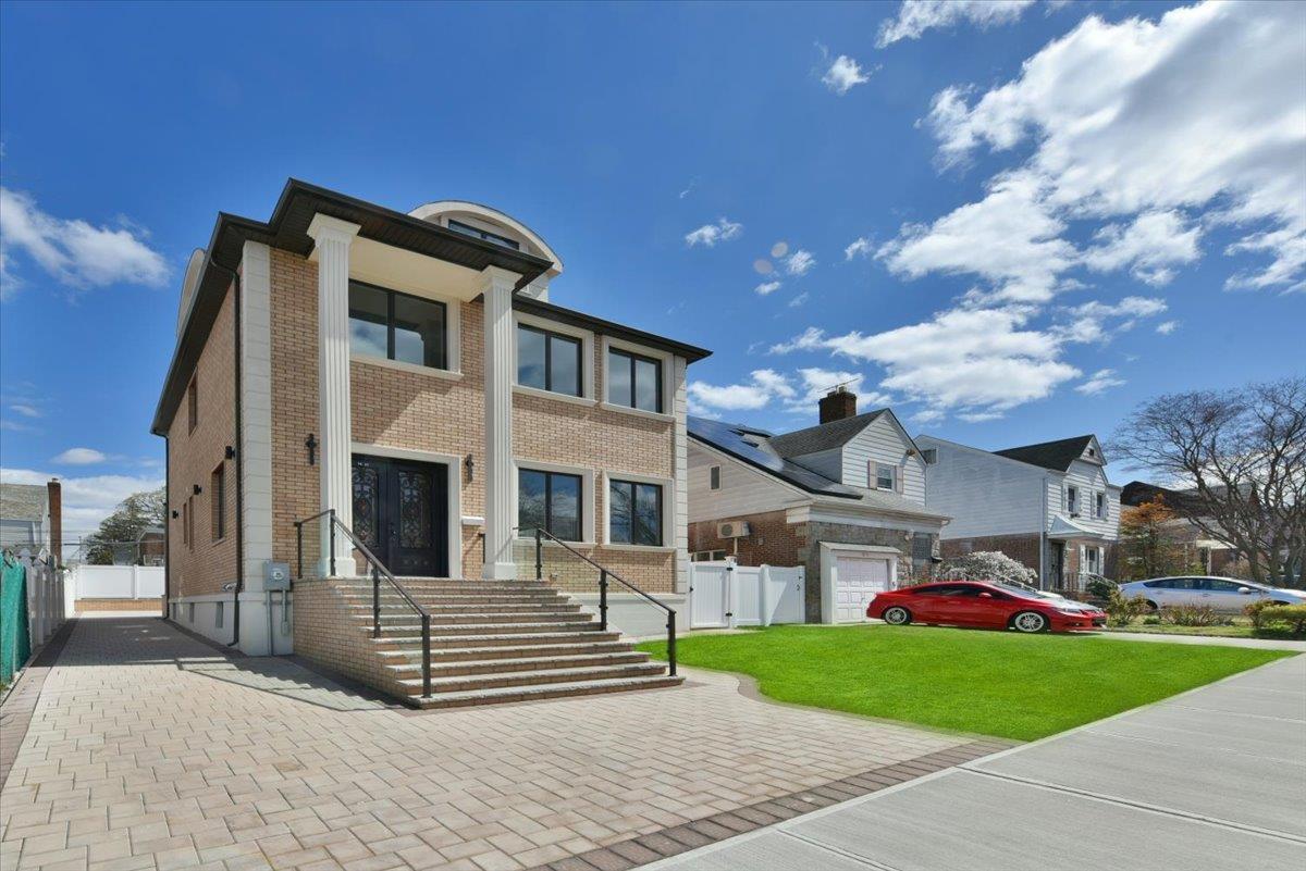 Single Family 173  Queens, NY 11366, MLS-842393-40
