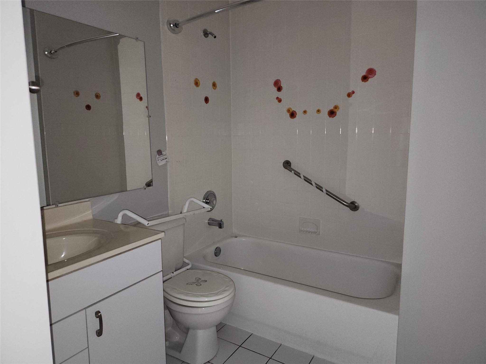 Condo Ranch  Suffolk County, NY 11949, MLS-842413-5