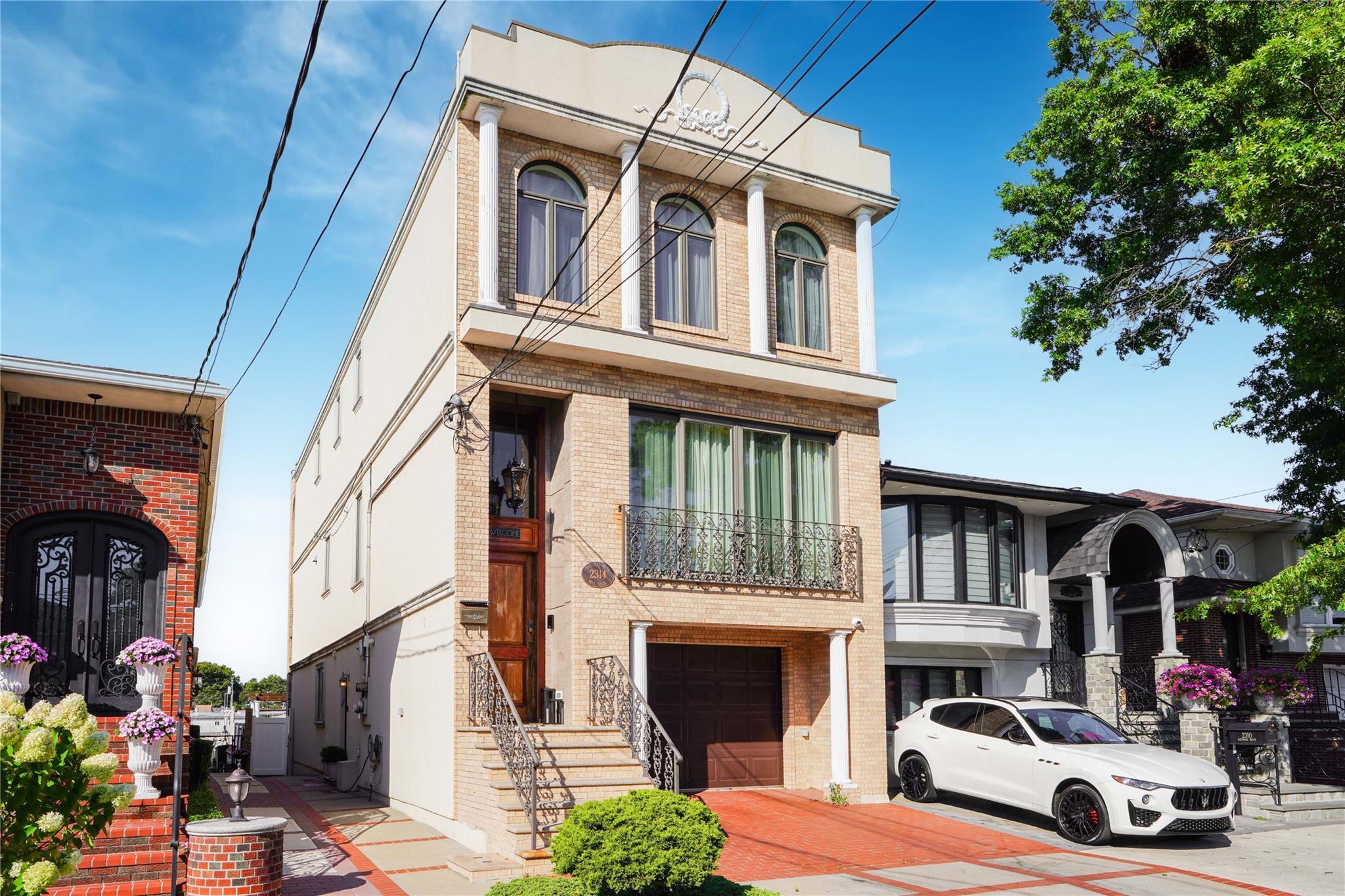 Single Family National Drive  Brooklyn, NY 11234, MLS-842425-2