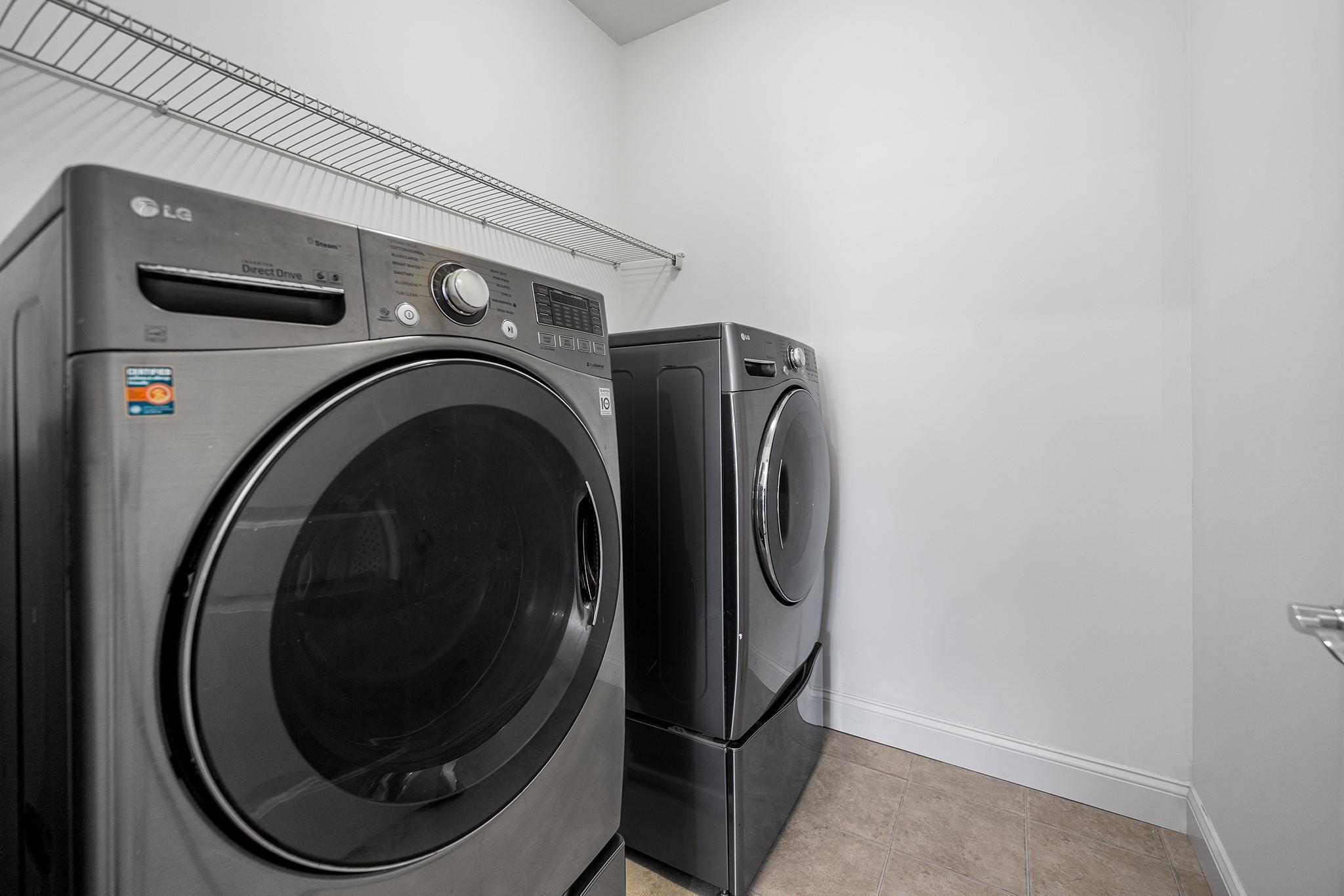 Single Family Horseshoe  Nassau County, NY 11710, MLS-842430-13