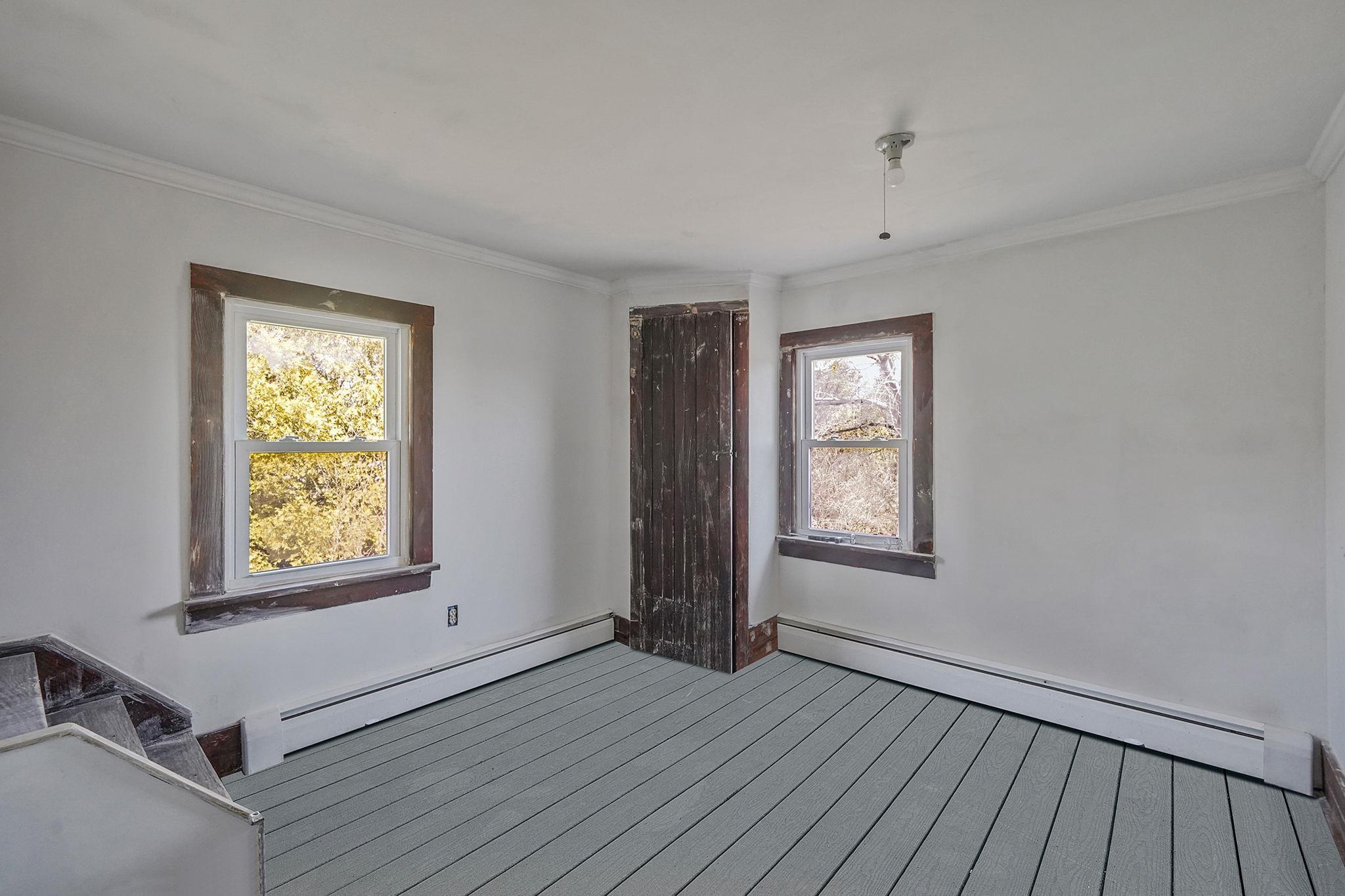 Single Family Depot  Suffolk County, NY 11935, MLS-842442-25
