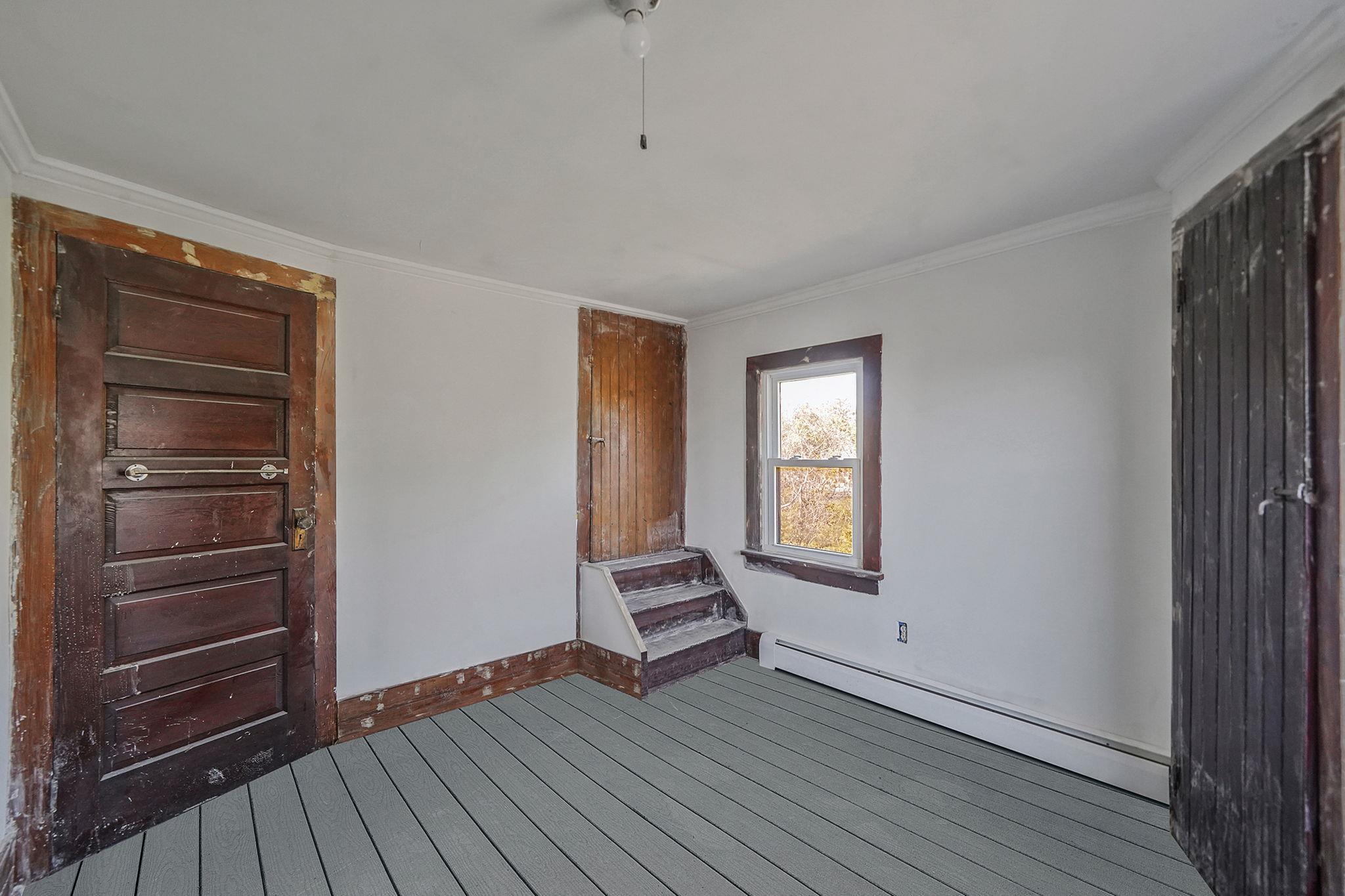 Single Family Depot  Suffolk County, NY 11935, MLS-842442-26