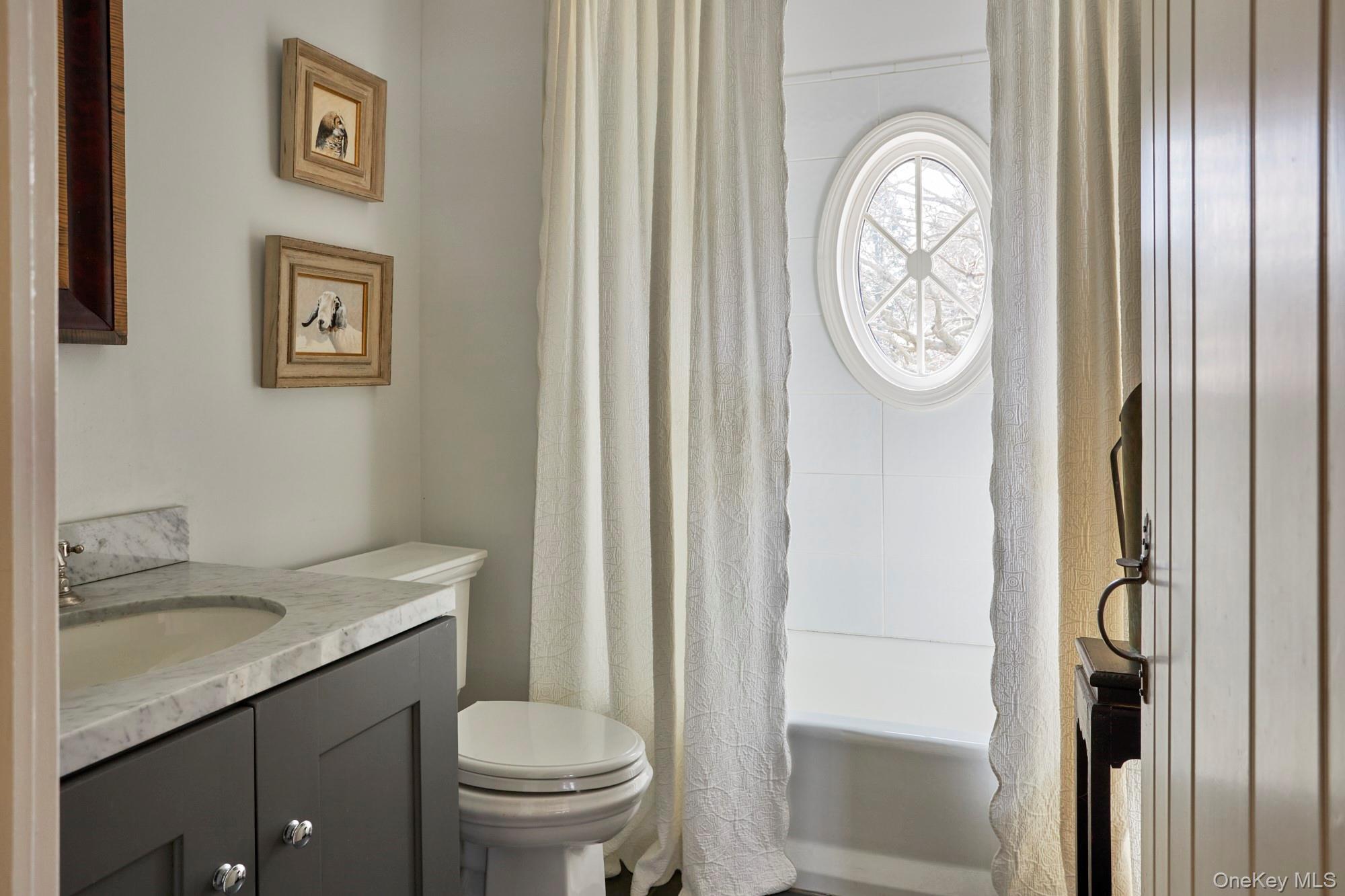 Single Family Carpenter Hill Dutchess County, NY 12567, MLS-842444-24