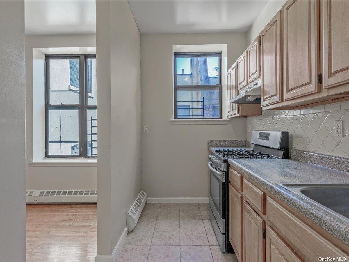 Coop 136th  Manhattan, NY 10031, MLS-842472-12