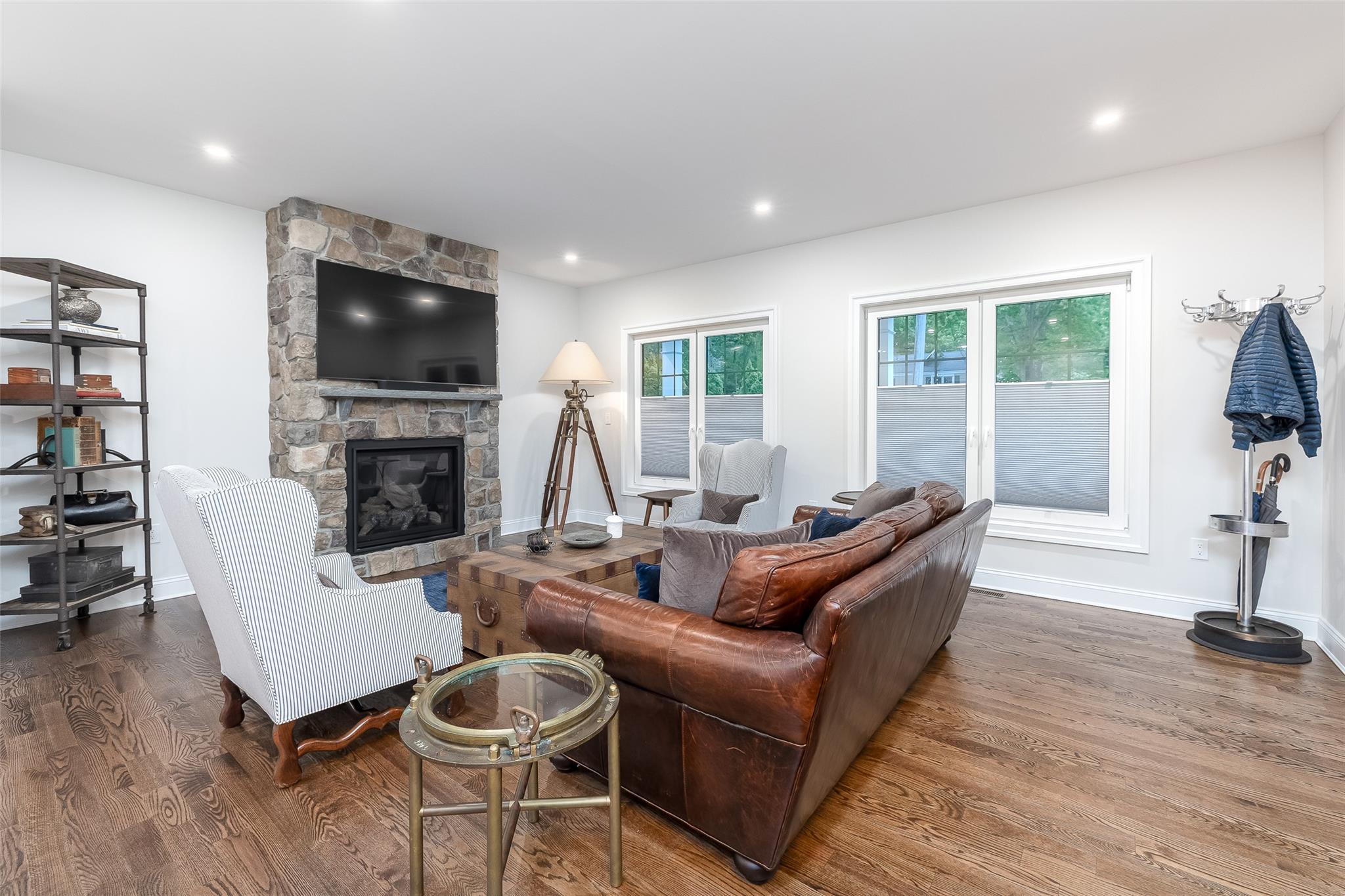 Single Family Broadview  Suffolk County, NY 11754, MLS-842489-11