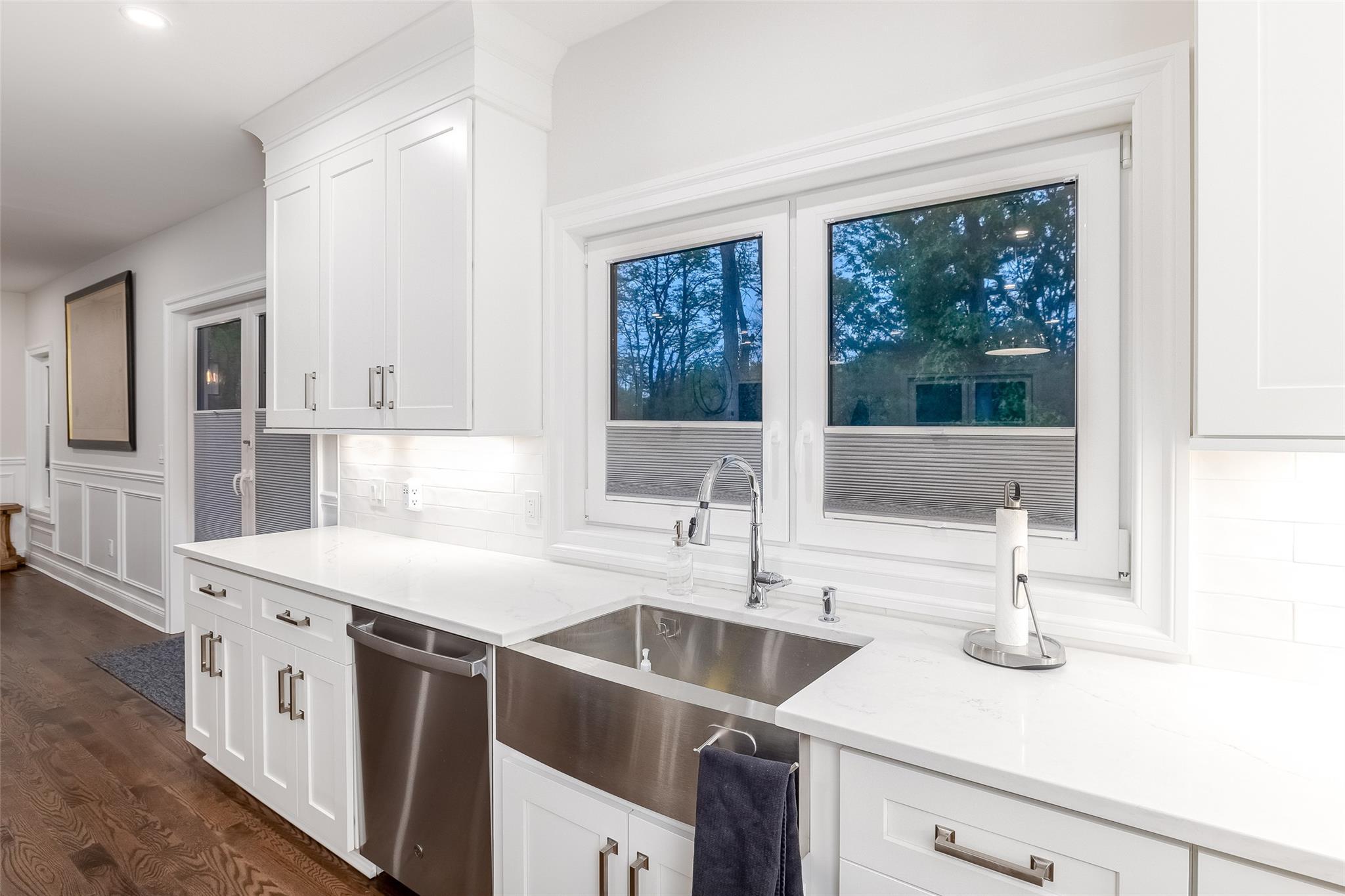 Single Family Broadview  Suffolk County, NY 11754, MLS-842489-2