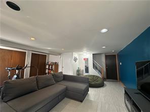 Single Family 60  Queens, NY 11378, MLS-842491-12