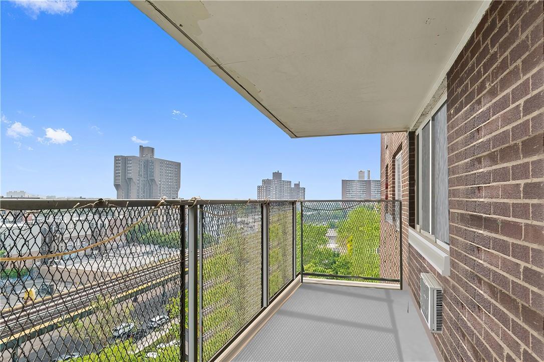 Coop Olinville  Bronx, NY 10467, MLS-842501-17