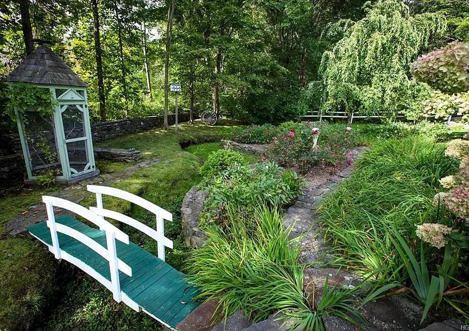 Single Family Cream  Dutchess County, NY 12601, MLS-842514-46
