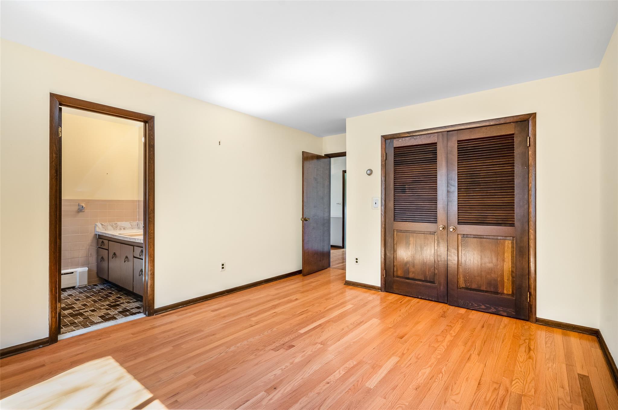 Single Family Harbor  Westchester County, NY 10573, MLS-842554-11