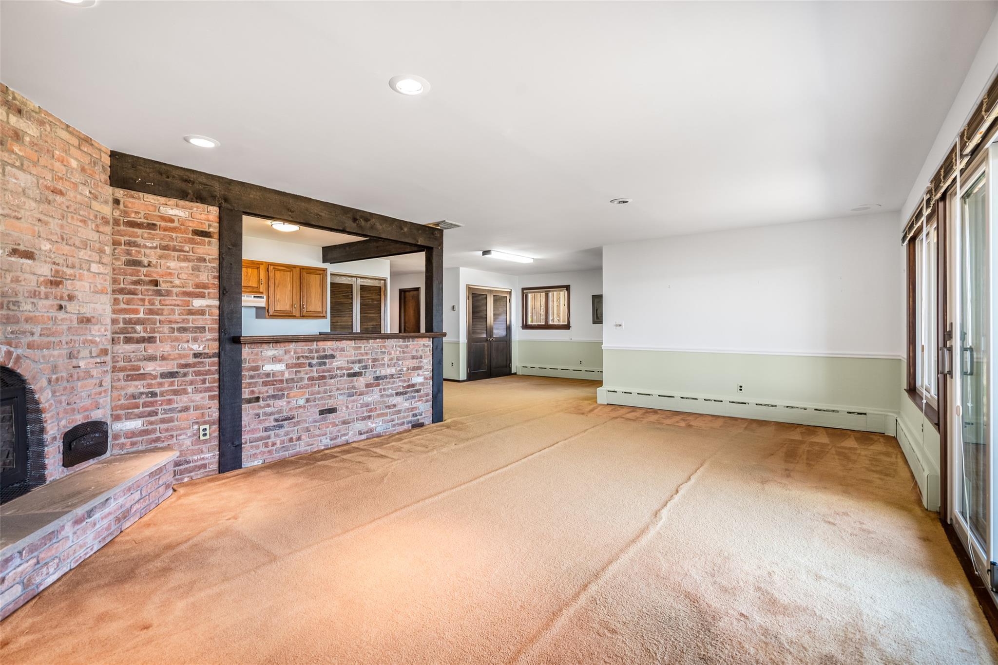 Single Family Harbor  Westchester County, NY 10573, MLS-842554-21