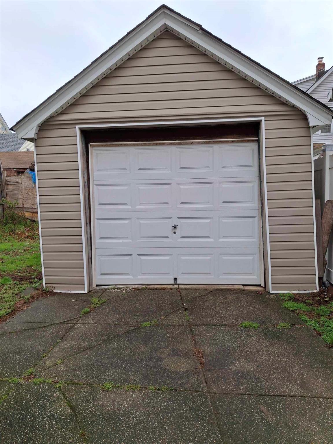 Single Family 188street  Queens, NY 11412, MLS-842568-10