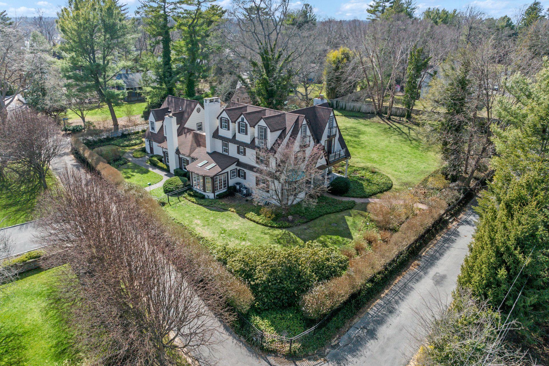 Single Family Wincoma  Suffolk County, NY 11743, MLS-842578-2