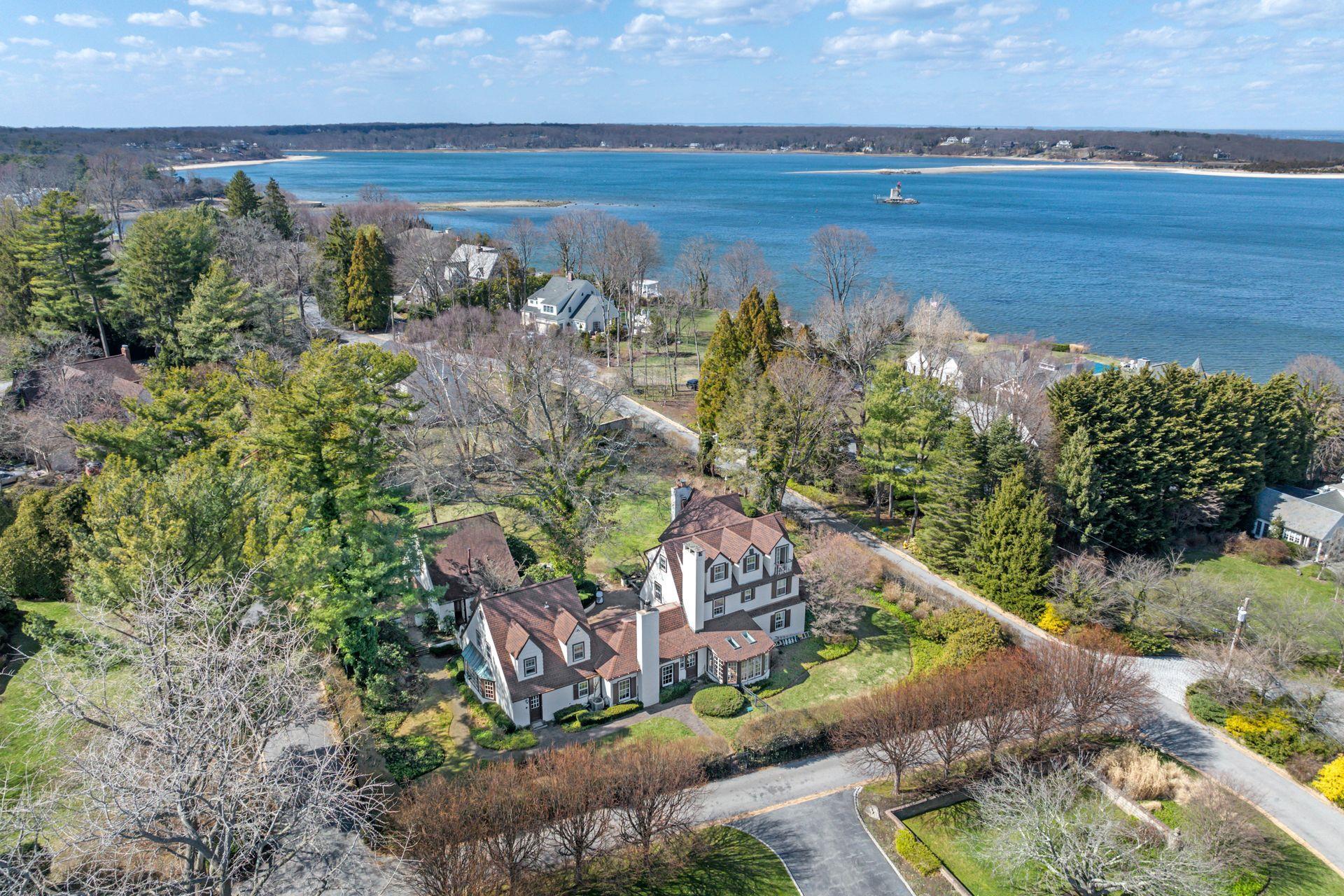 Single Family Wincoma  Suffolk County, NY 11743, MLS-842578-3