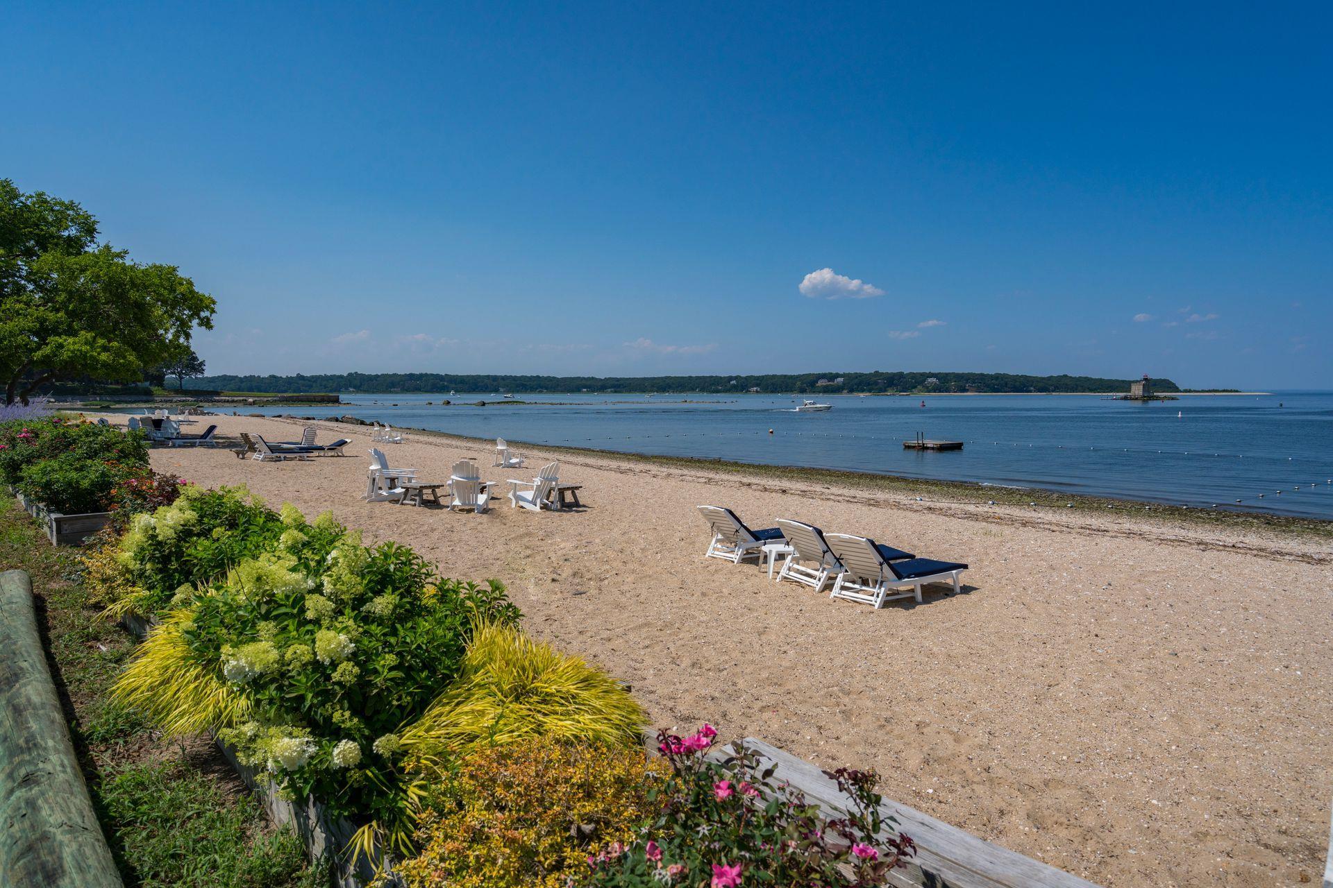Single Family Wincoma  Suffolk County, NY 11743, MLS-842578-40