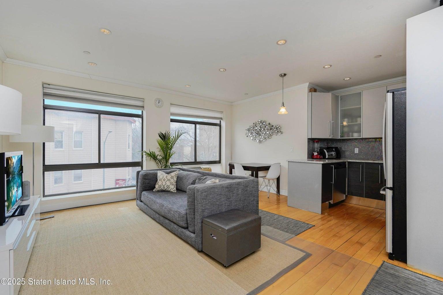Condo Fort Hamilton Pkway  Brooklyn, NY 11218, MLS-842586-5