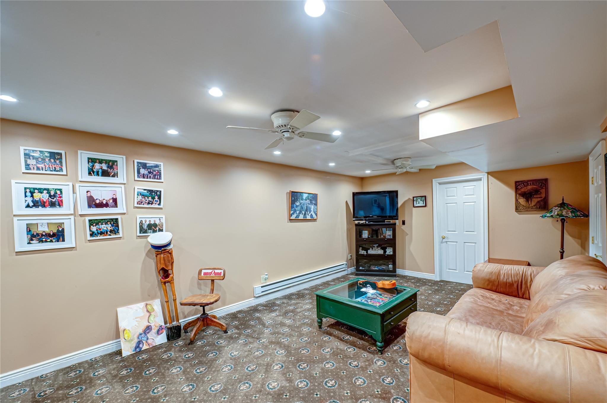Single Family Shore  Suffolk County, NY 11790, MLS-842587-27
