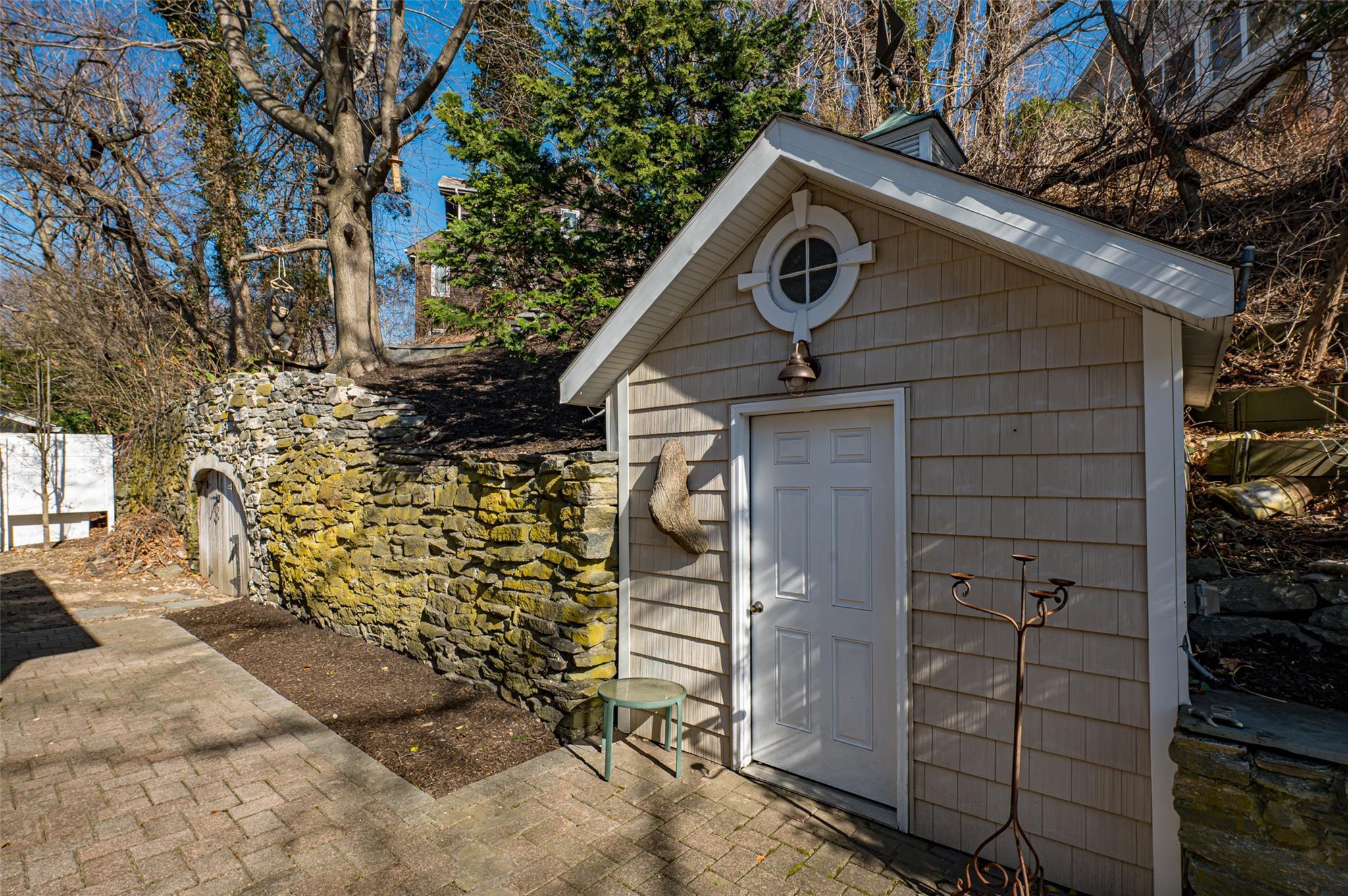 Single Family Shore  Suffolk County, NY 11790, MLS-842587-30