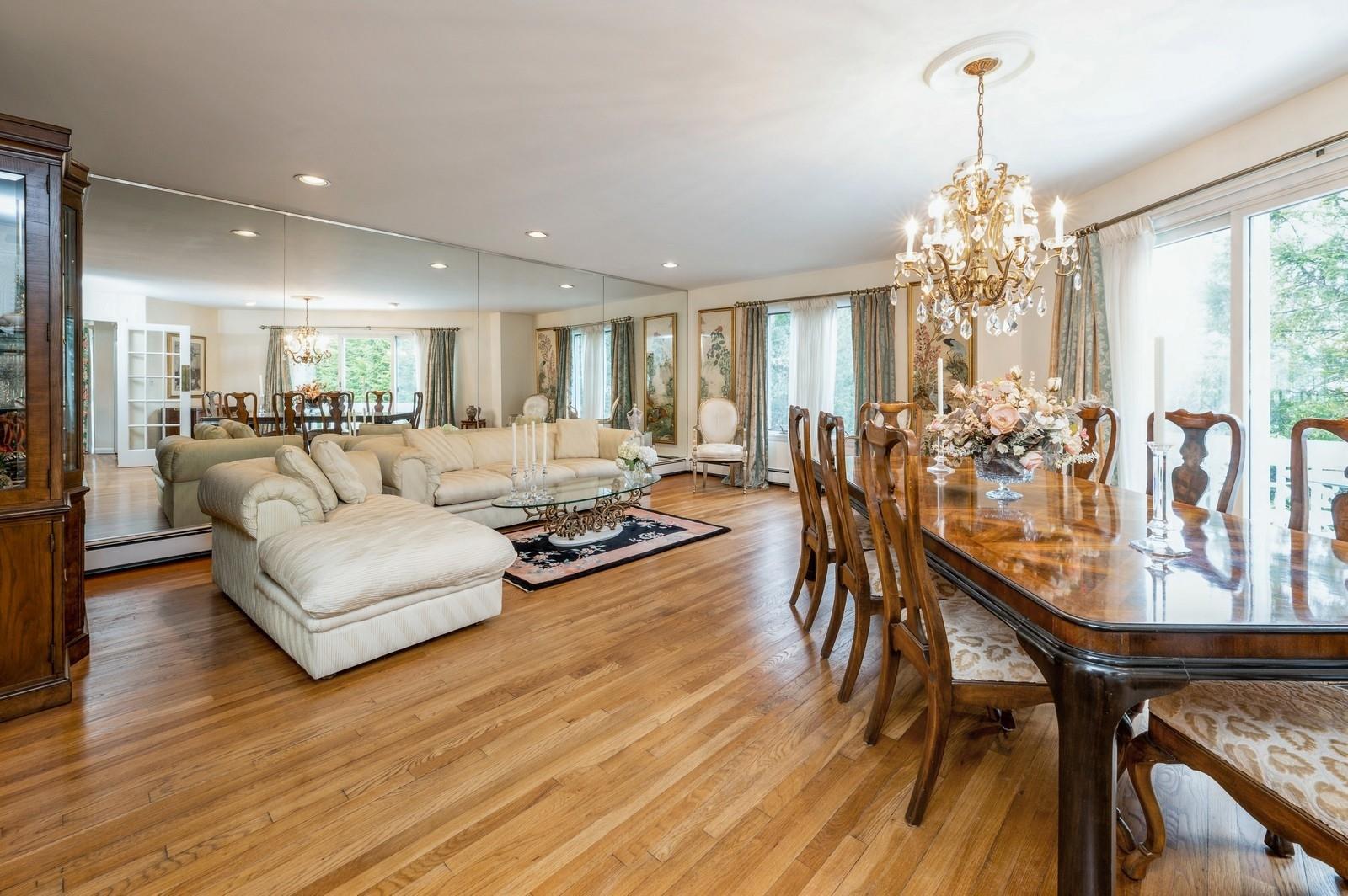 Single Family Greenvale  Westchester County, NY 10583, MLS-842598-3