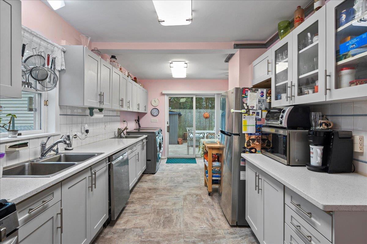 Single Family Davis  Westchester County, NY 10605, MLS-842613-9