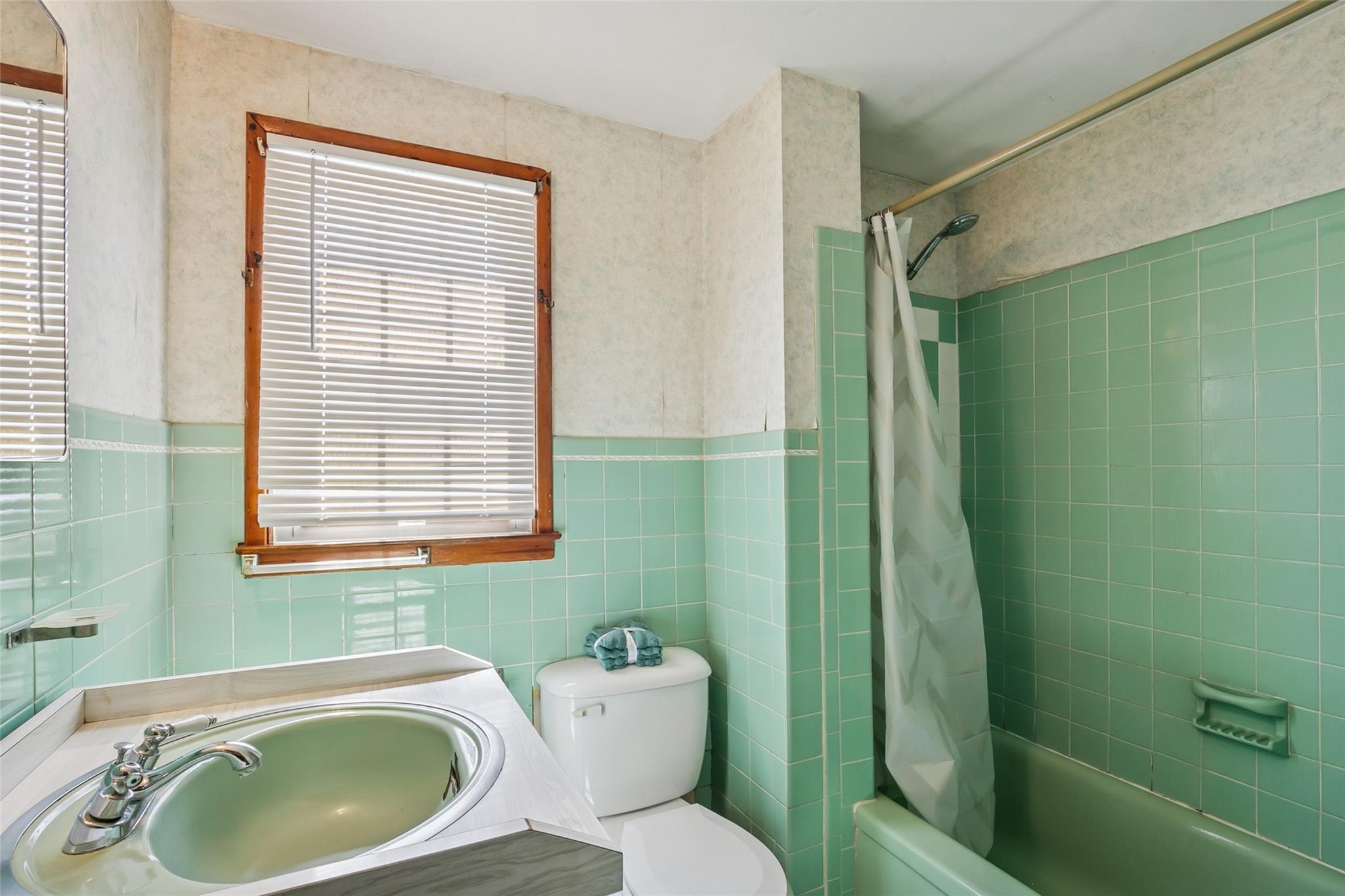 Single Family Henry  Suffolk County, NY 11738, MLS-842628-17
