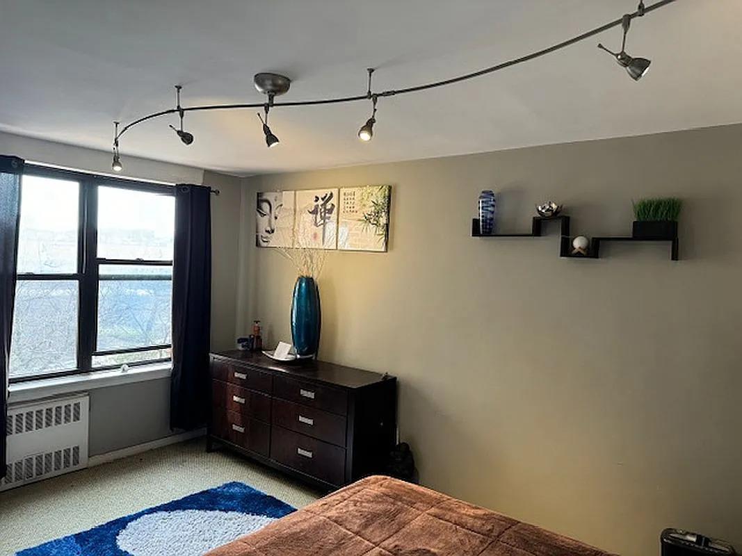 Coop Webster  Bronx, NY 10470, MLS-842633-8
