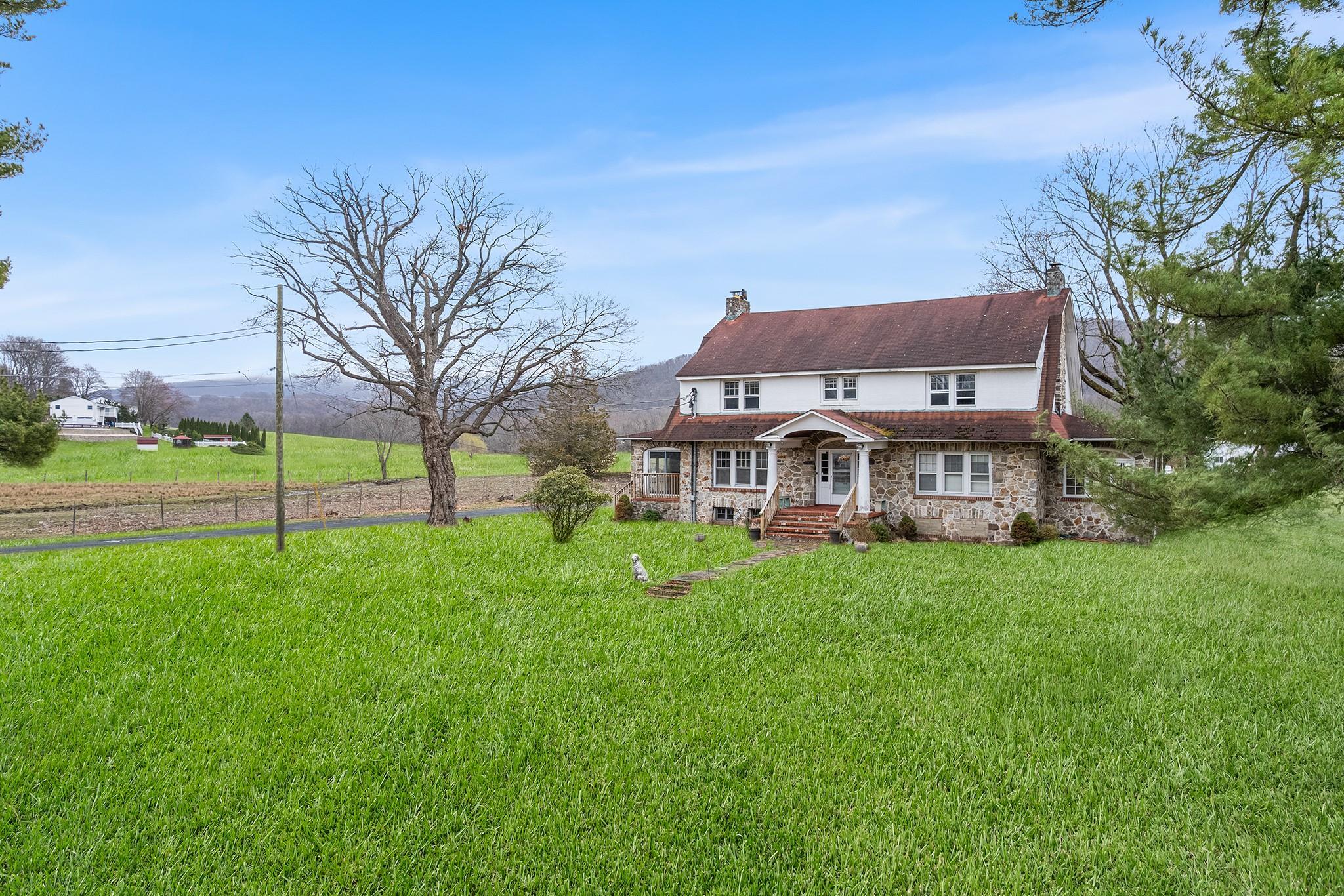 Single Family Main  Orange County, NY 10992, MLS-842641-2