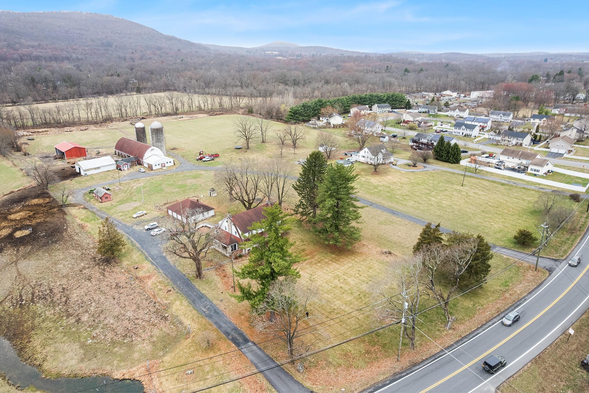 Single Family Main  Orange County, NY 10992, MLS-842641-29