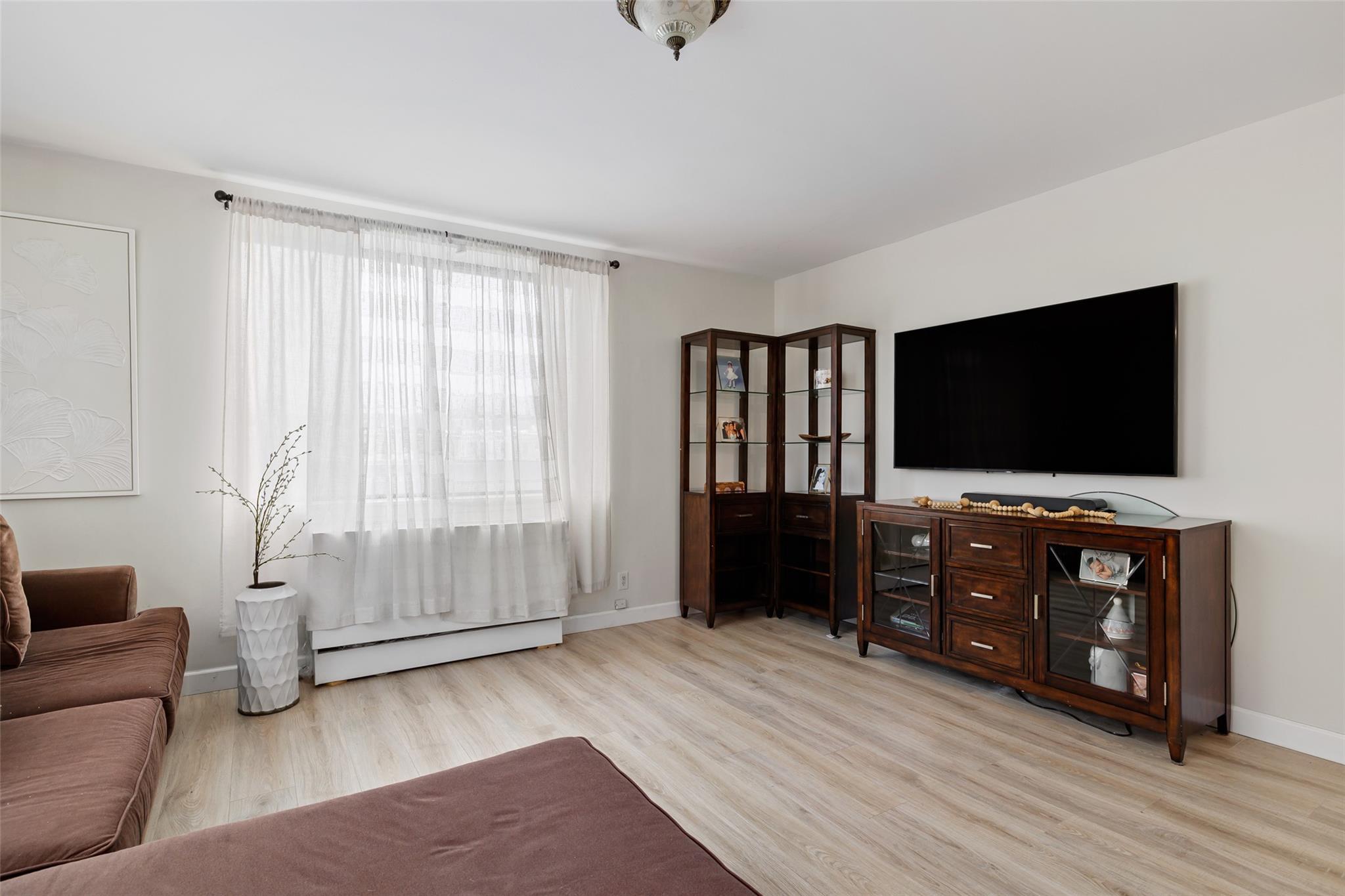 Condo 64th  Brooklyn, NY 11220, MLS-842643-10