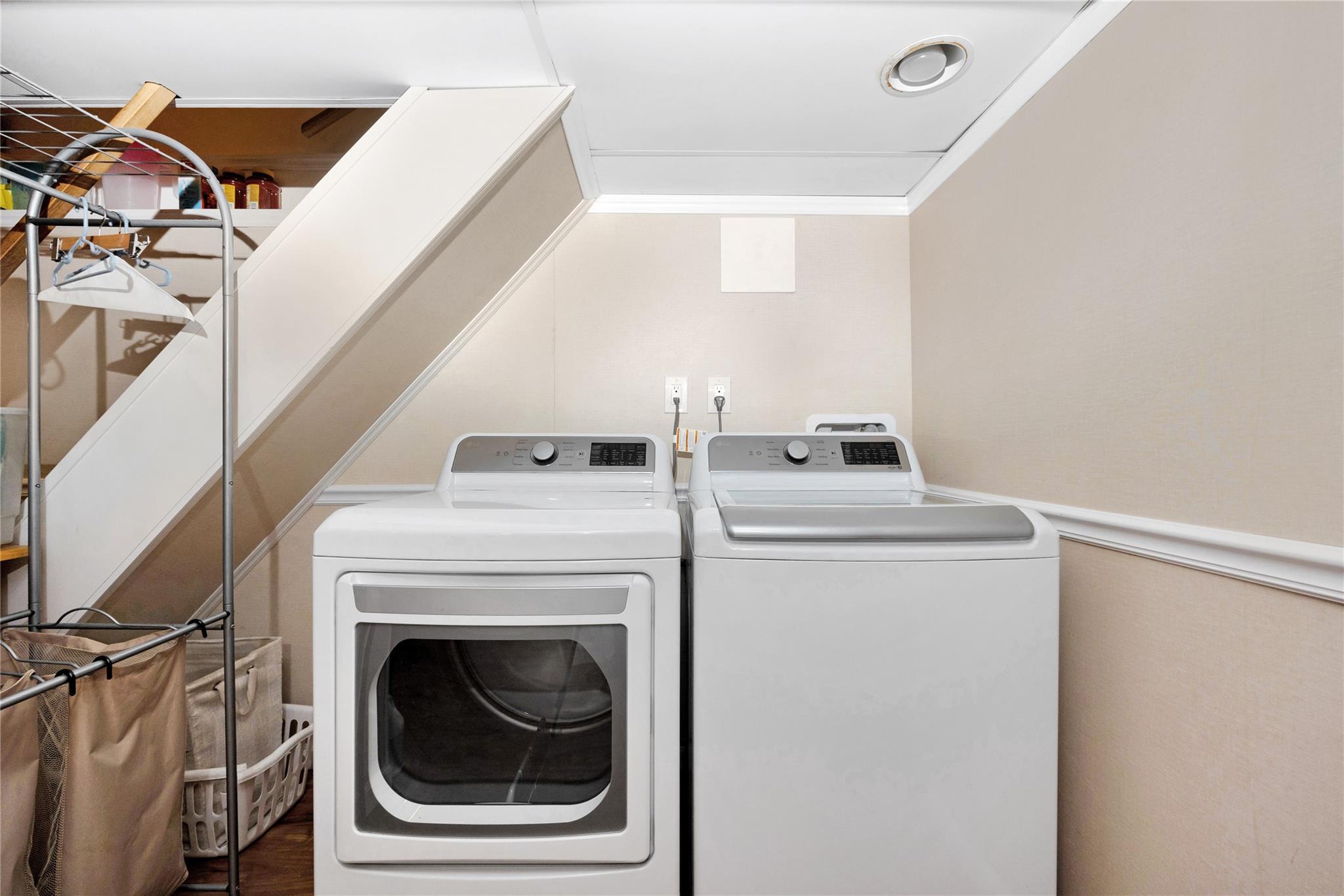 Single Family 66th  Queens, NY 11379, MLS-842658-22