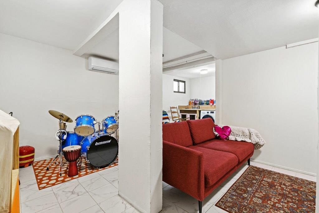 Single Family 30th  Brooklyn, NY 11232, MLS-842668-16